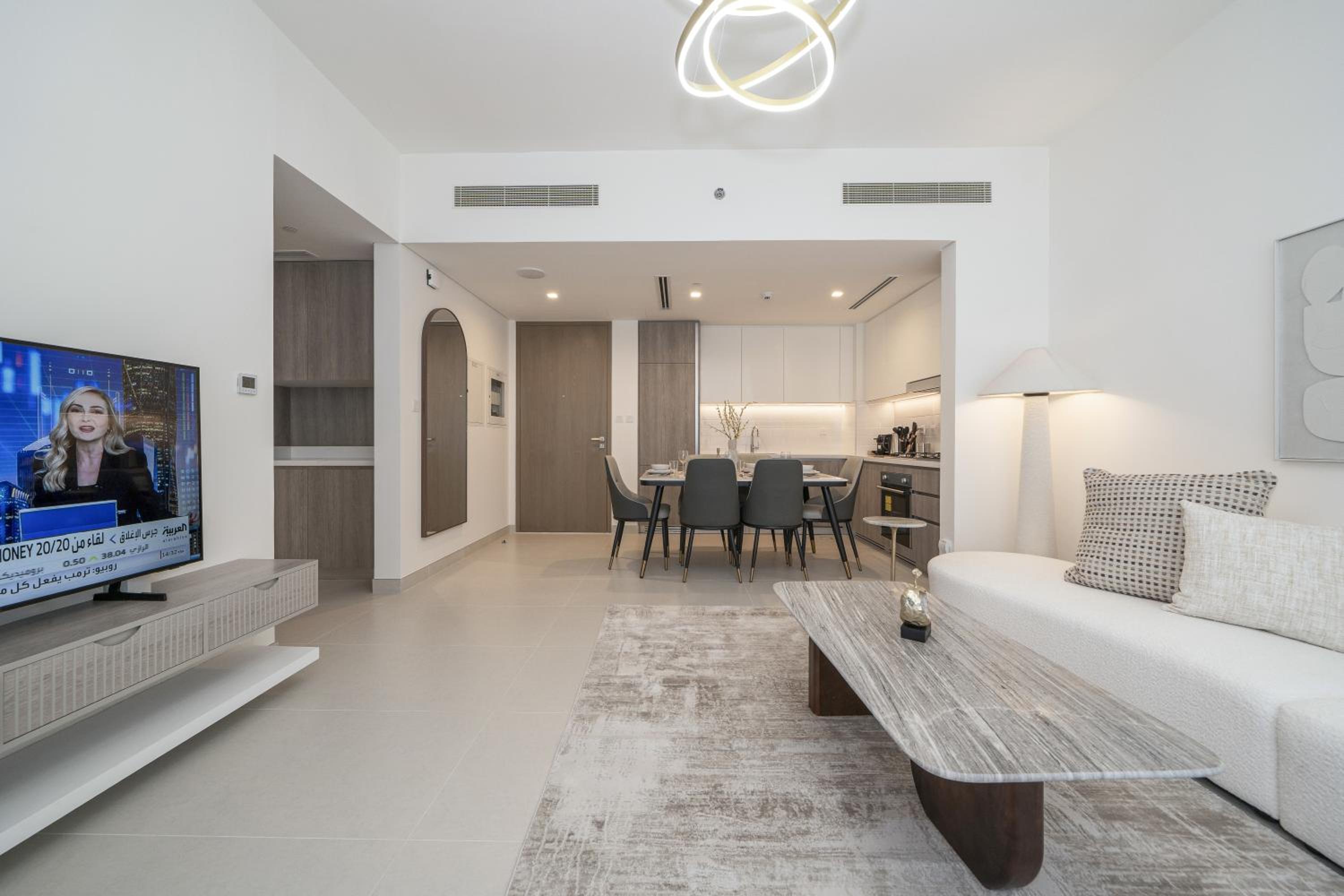 Luxury 1BR LIV Marina Modern with Marina View