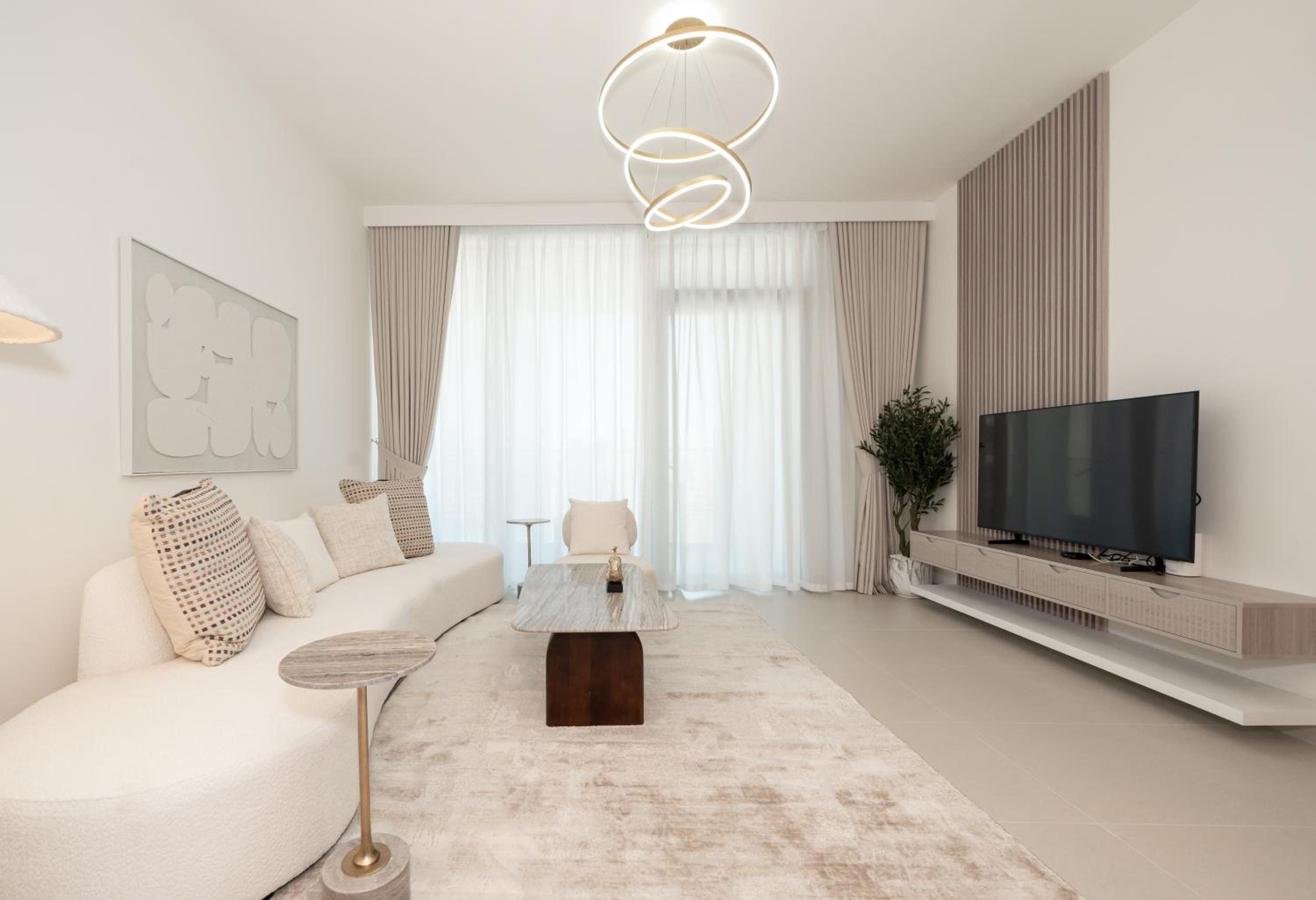 Luxury 1BR LIV Marina Modern with Marina View