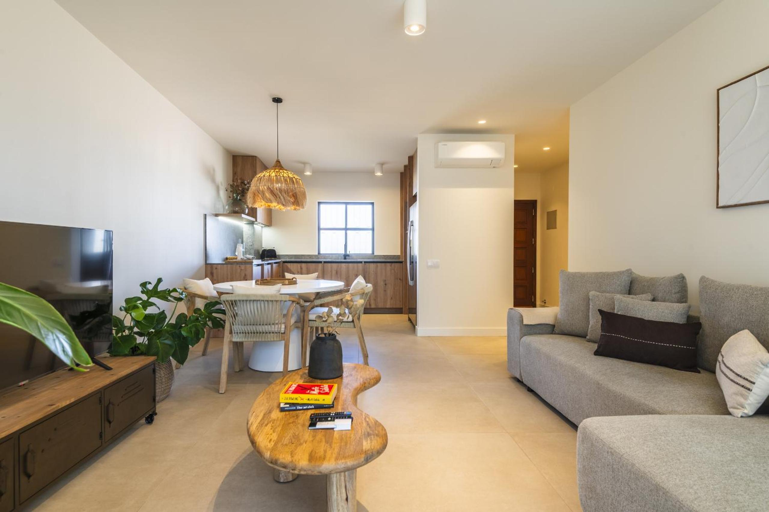 Casa Alonso 2 Bedroom Apartment with Pool