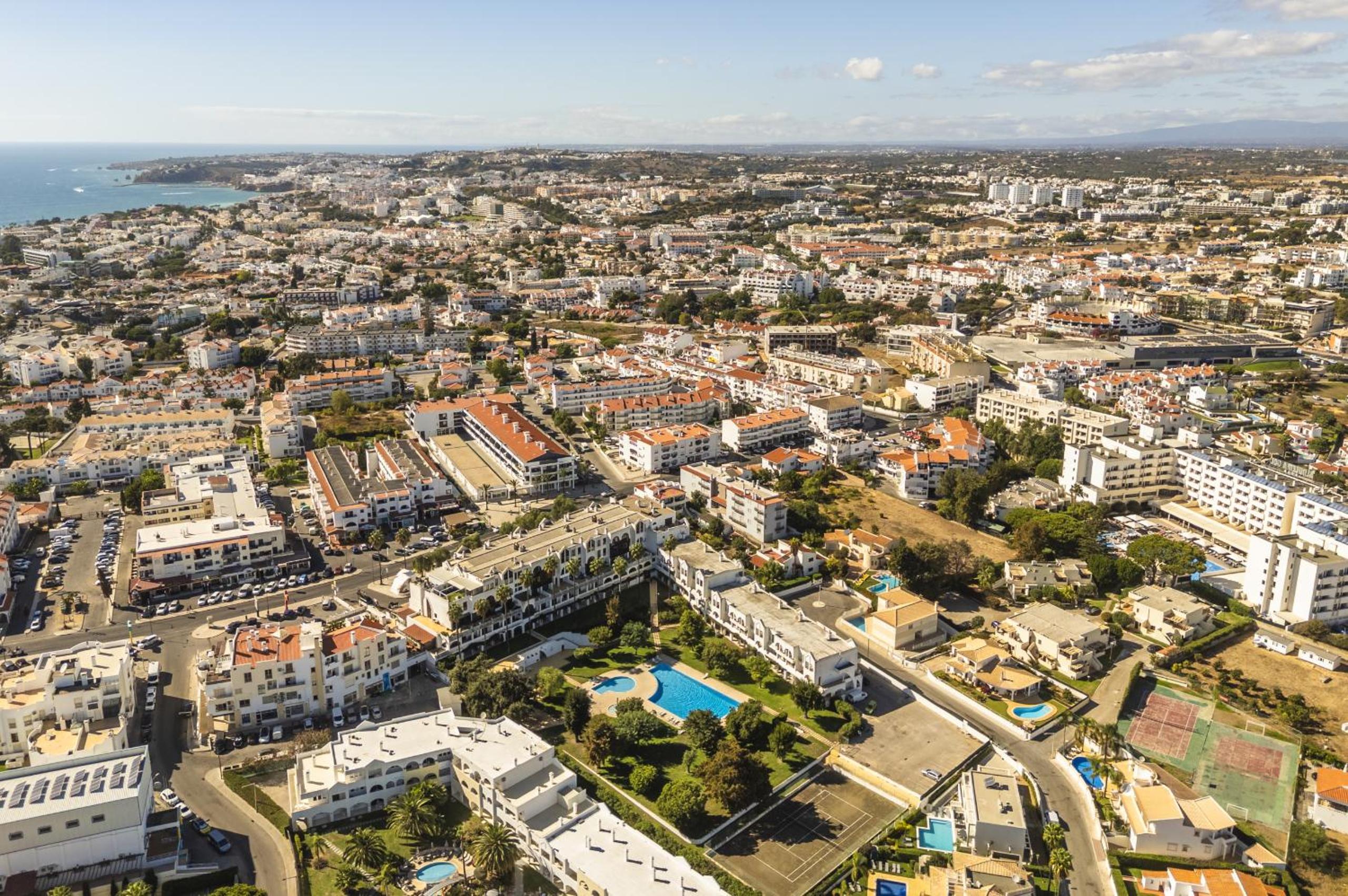 Casa Alonso 2 Bedroom Apartment with Pool
