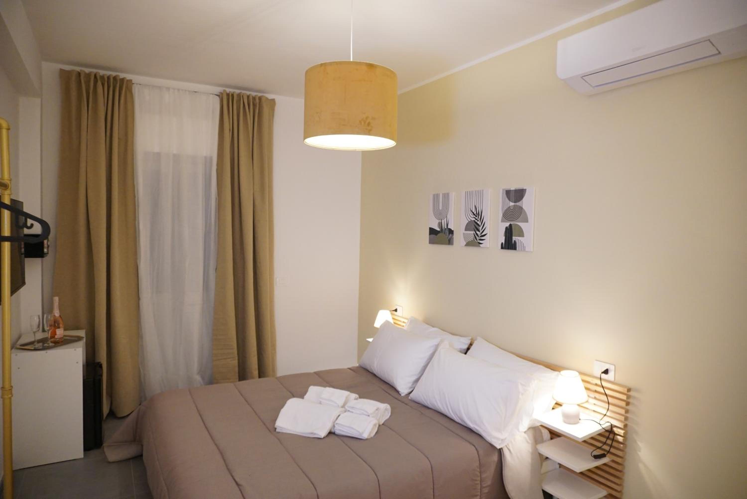 Farina rooms and apartments