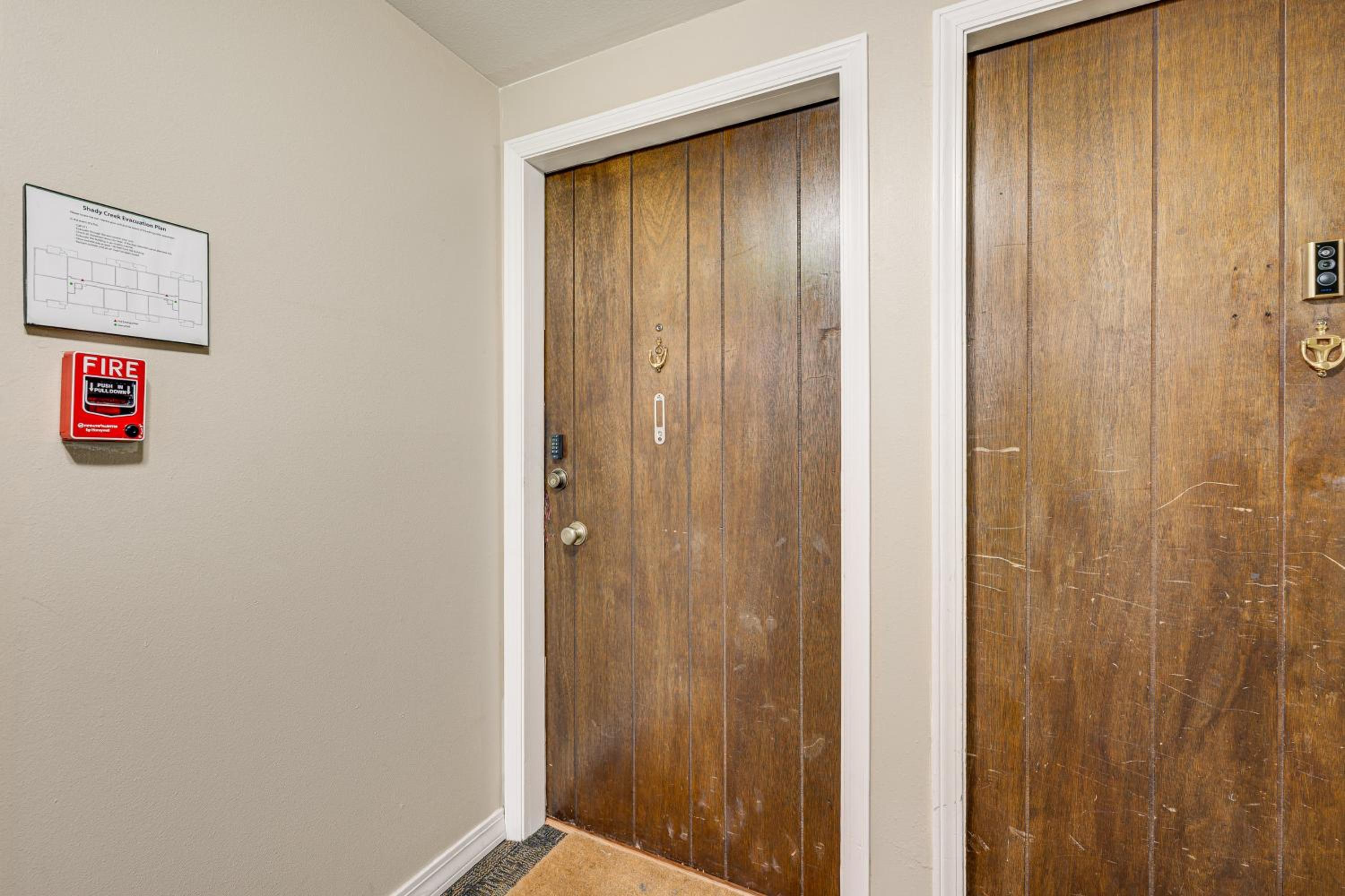 1 Mi to CU Boulder! Walkable Condo with Indoor Pool