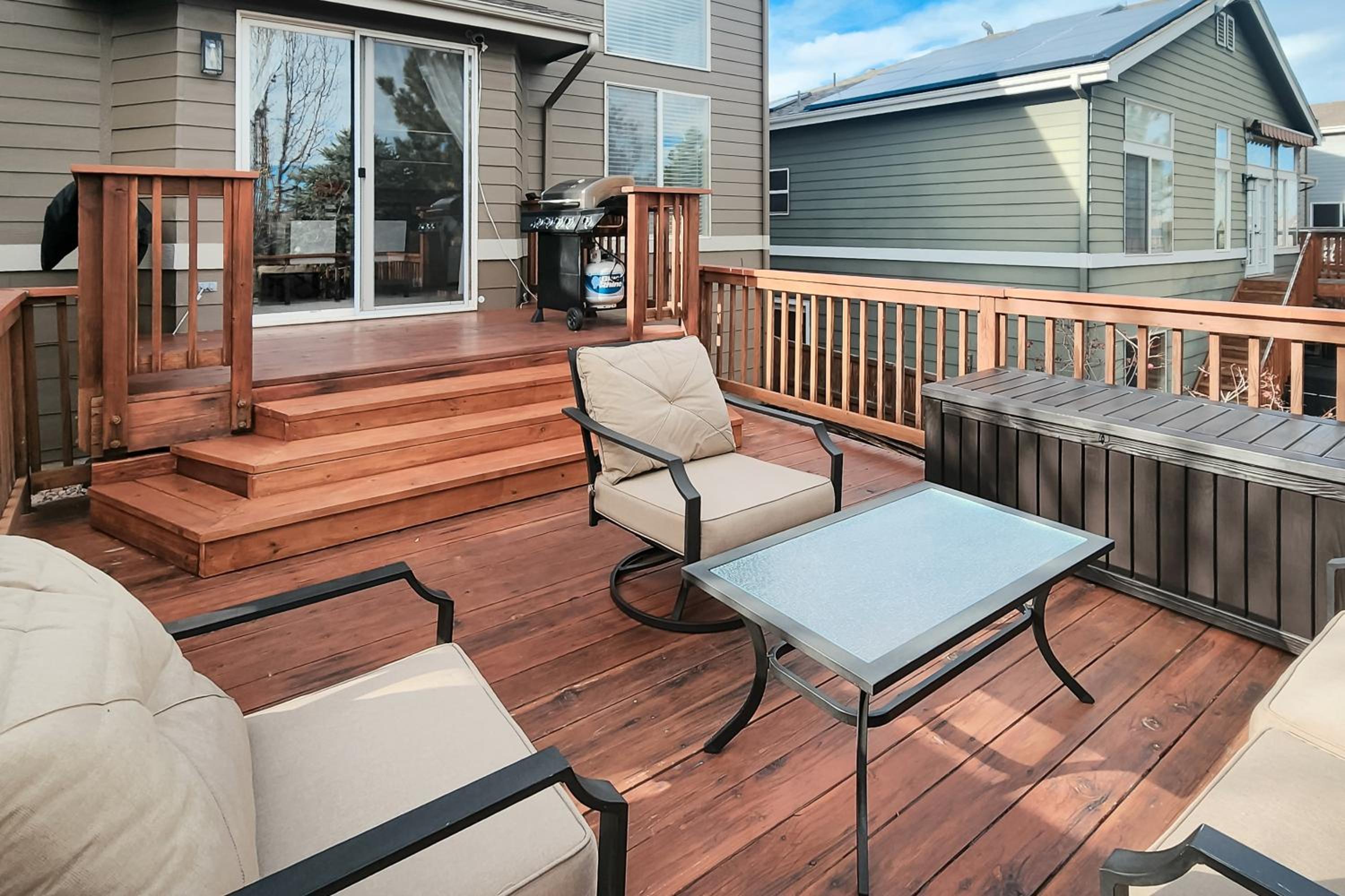 Littleton Home with Deck - 24 Mi to Denver!
