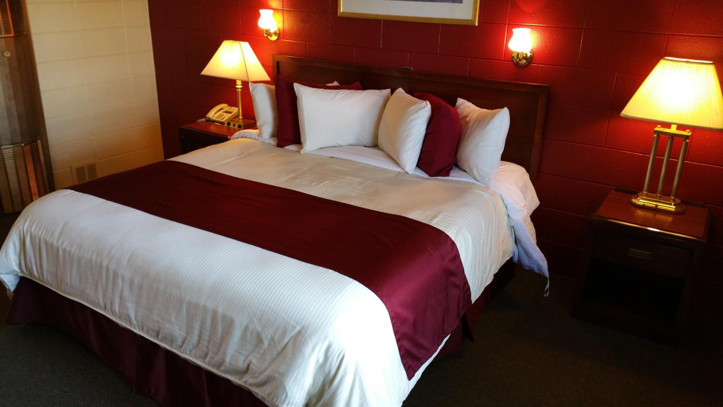 Riverview Motel