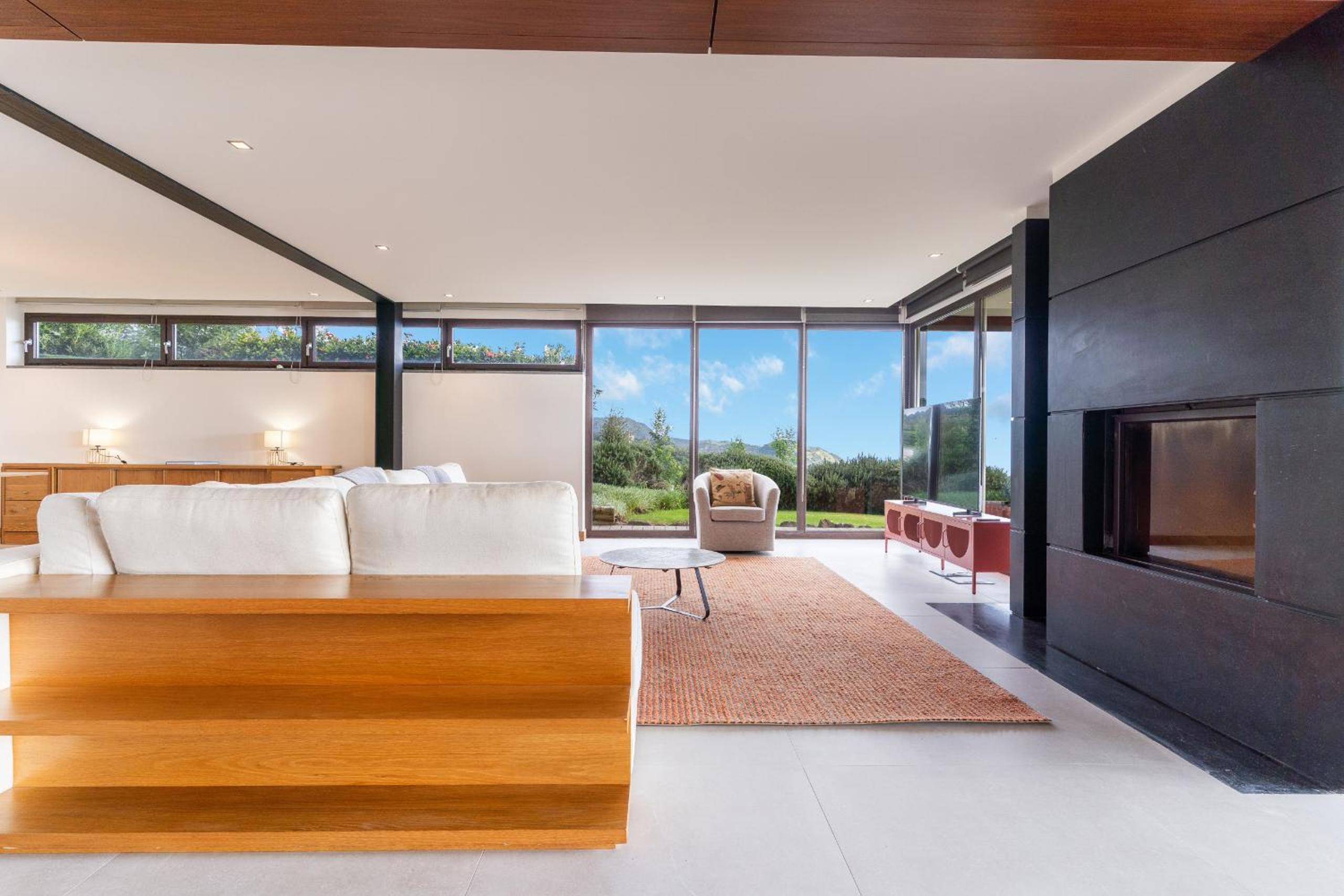 Casa Vista Azul by Atlantic Holiday