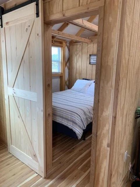 North Fork Cottages & RV Resort