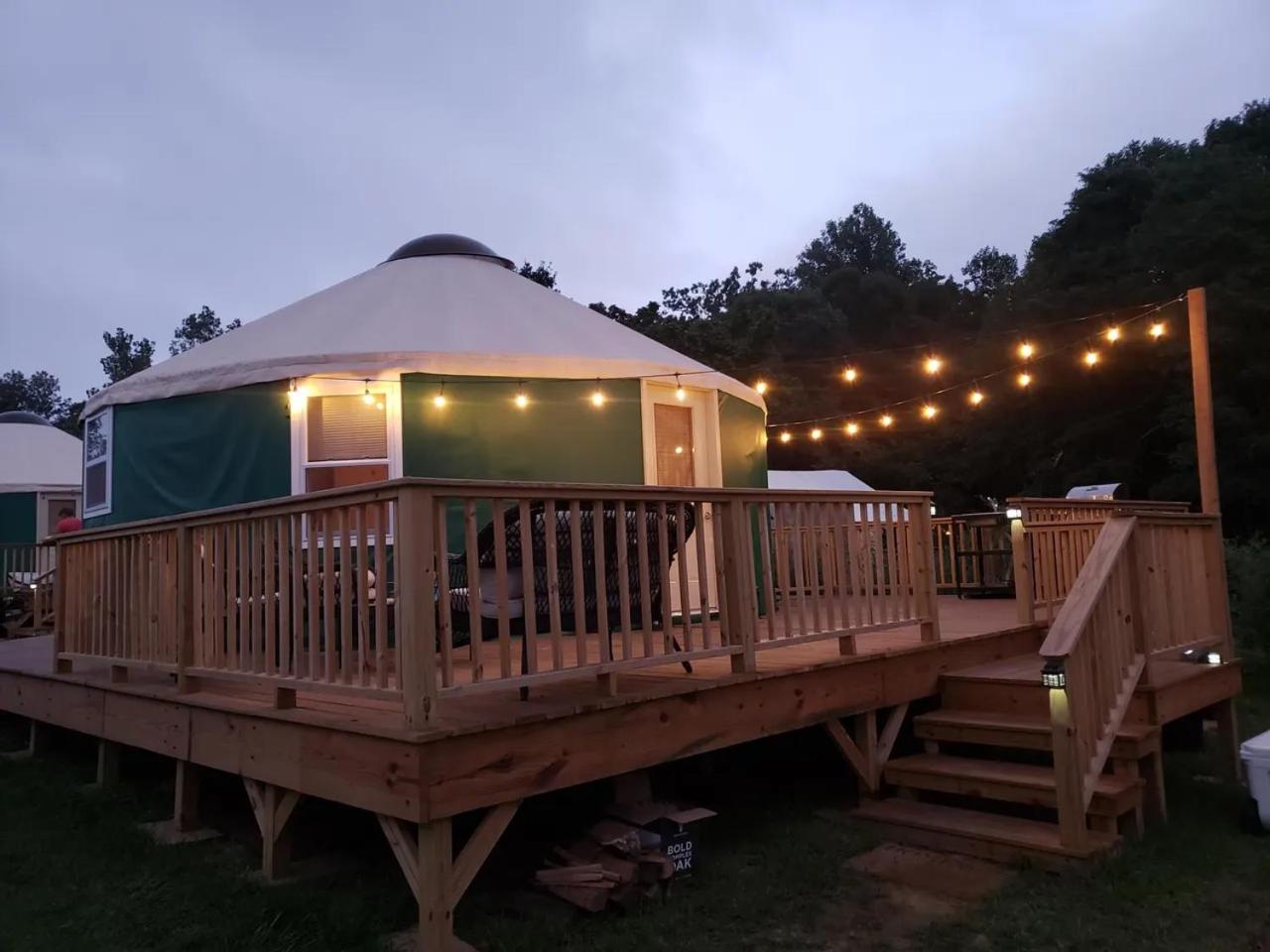 North Fork Cottages & RV Resort