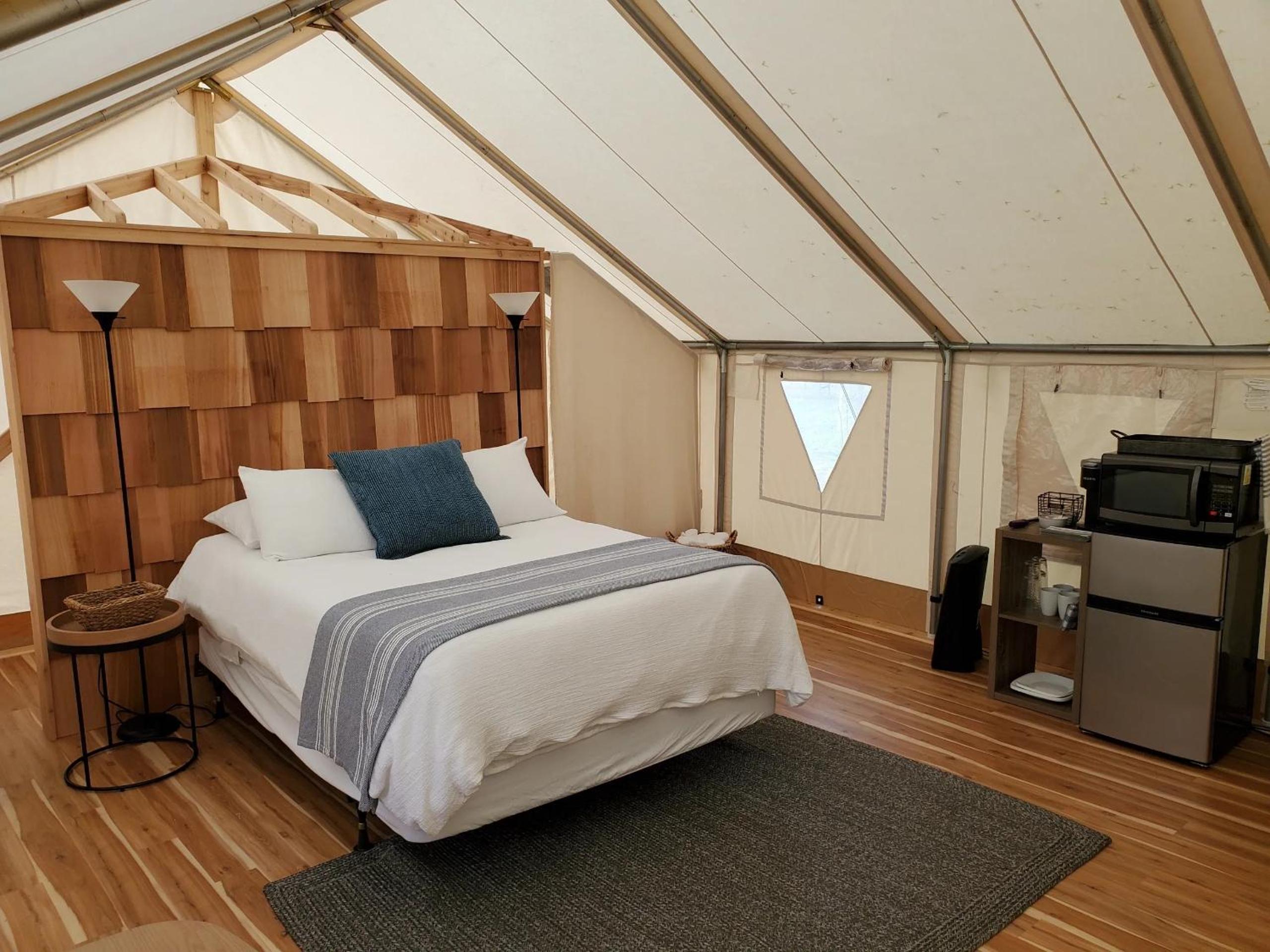 North Fork Cottages & RV Resort