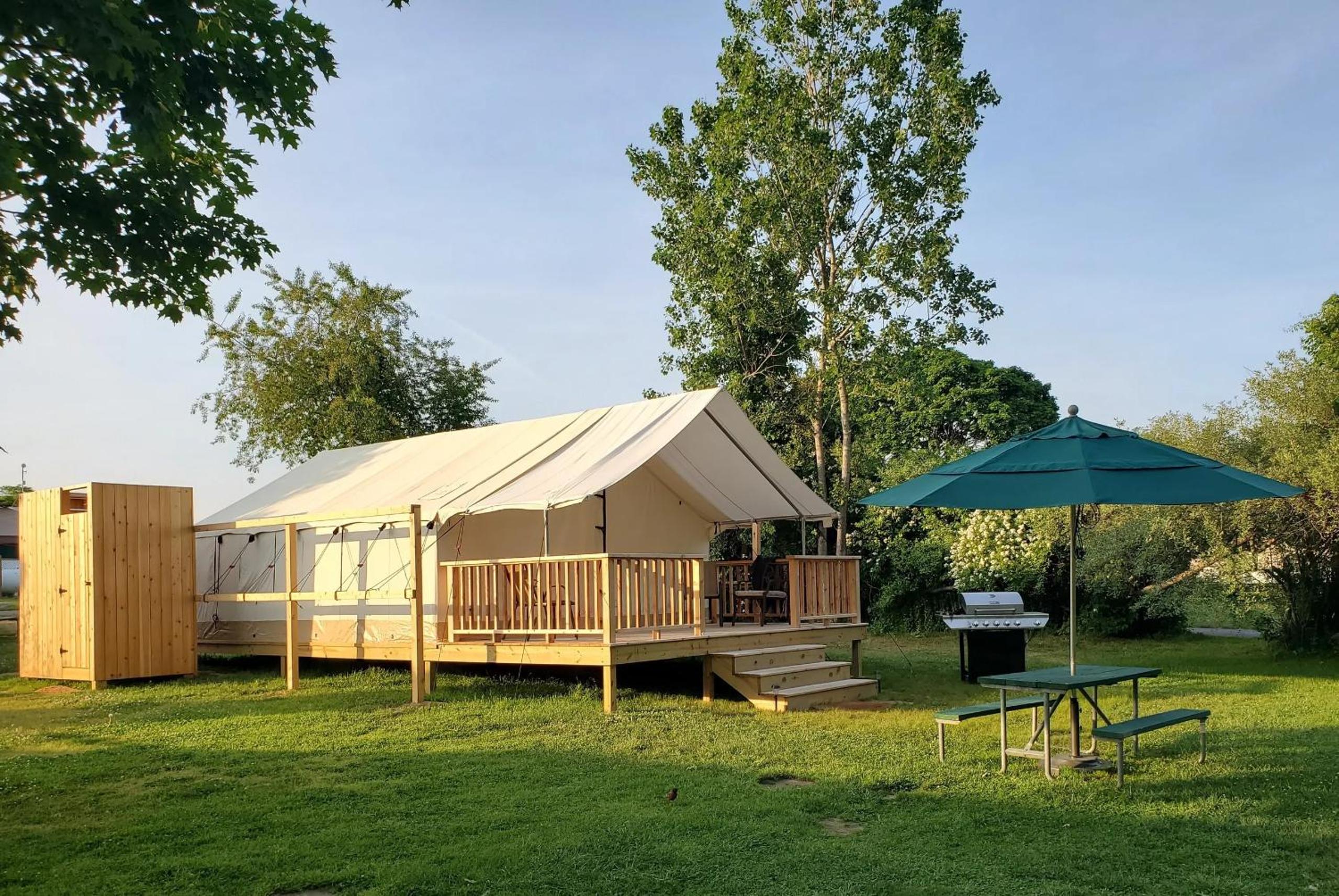 North Fork Cottages & RV Resort