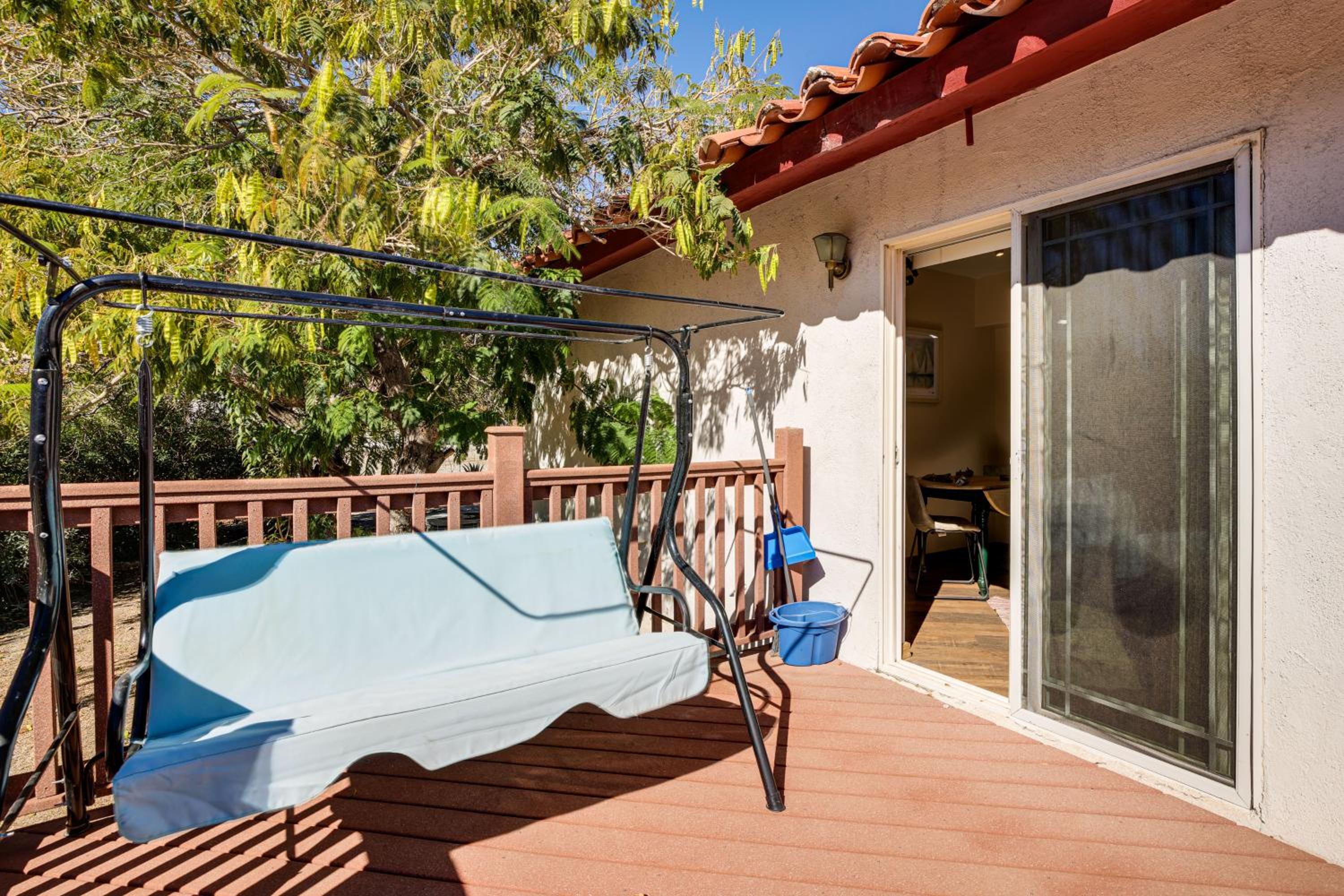 3 Mi to Dtwn Pahrump Romantic Desert Oasis