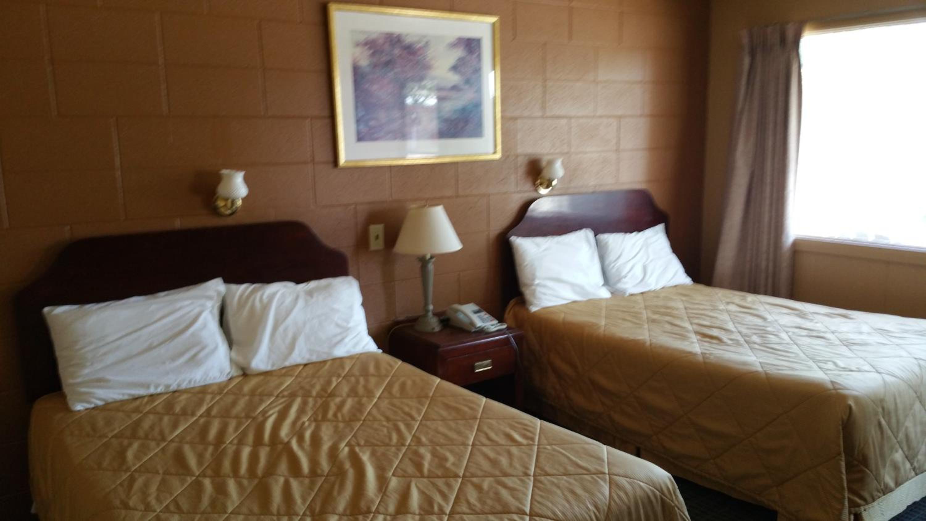 Riverview Motel