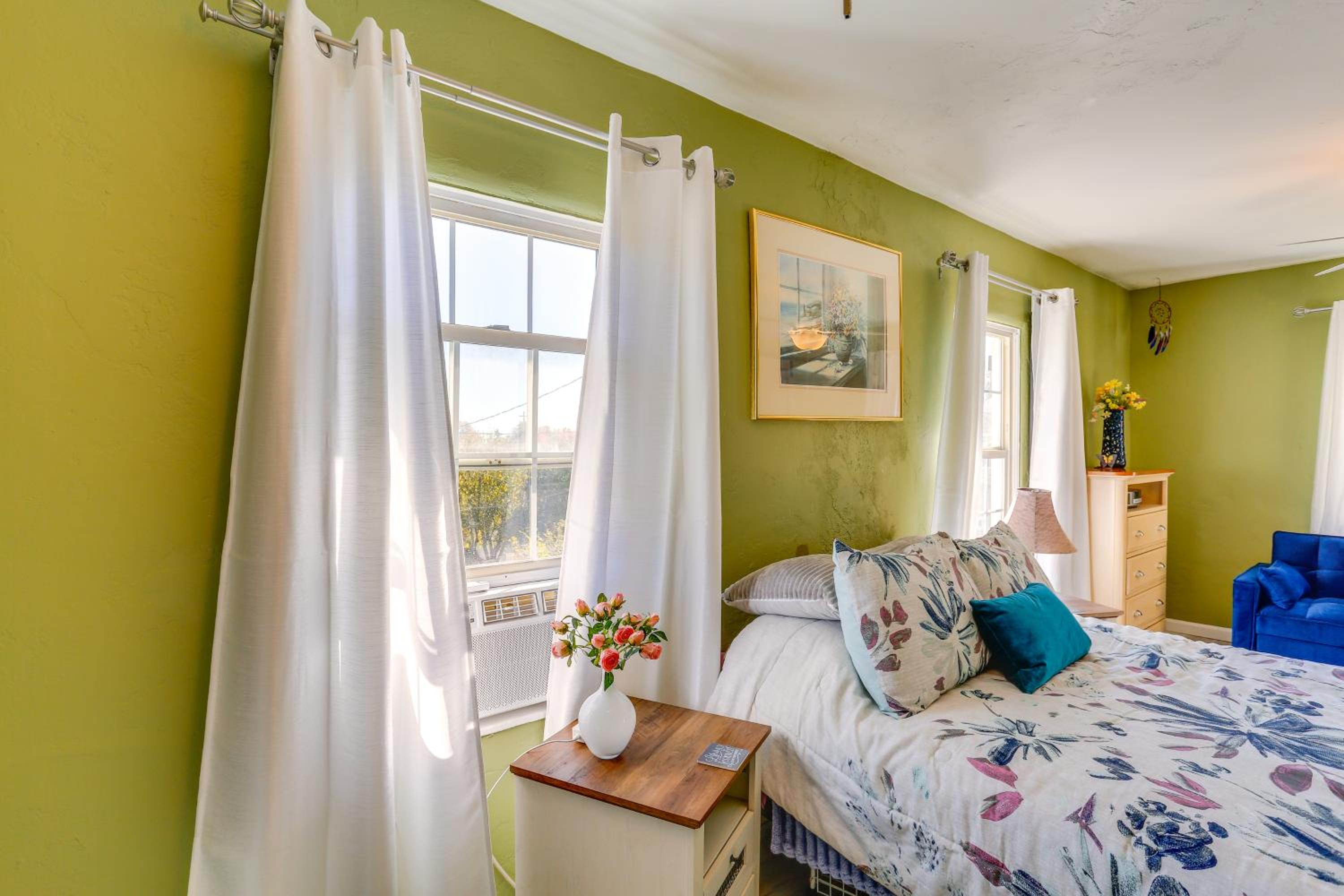 1 Mi to Bizz Johnson Trail! Walkable Apt with Perks