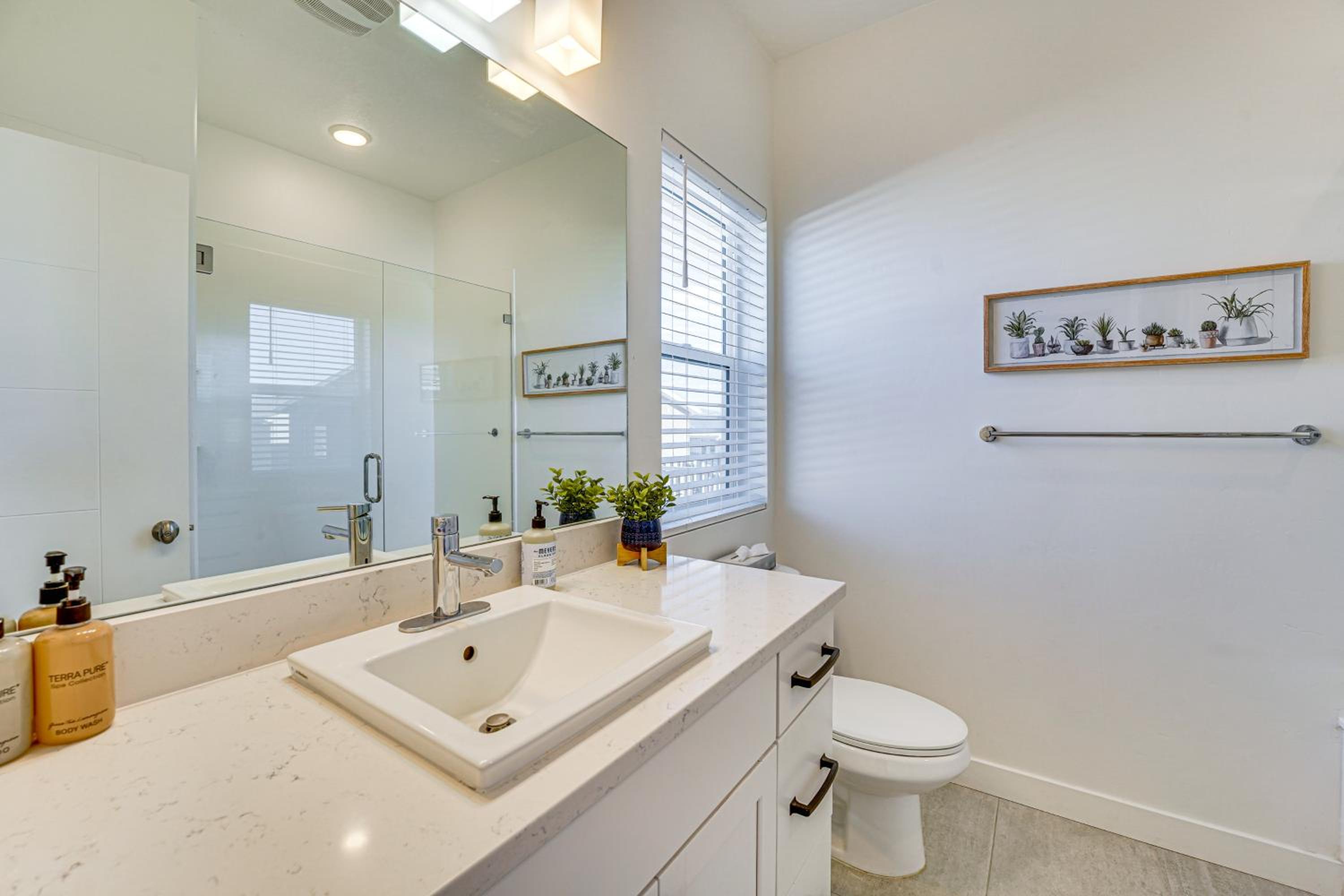 7 Mi to Park City Mtn! Multi-Level Unit with Balcony