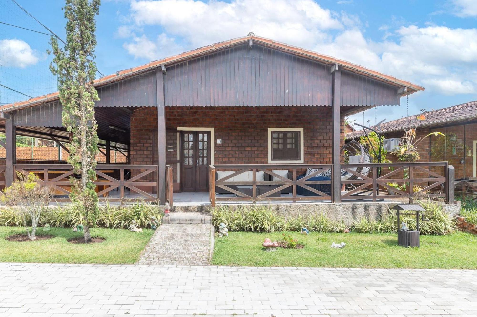 Casa 3Qt Gravatá • Piscina no Cond.-Churrasq SH136