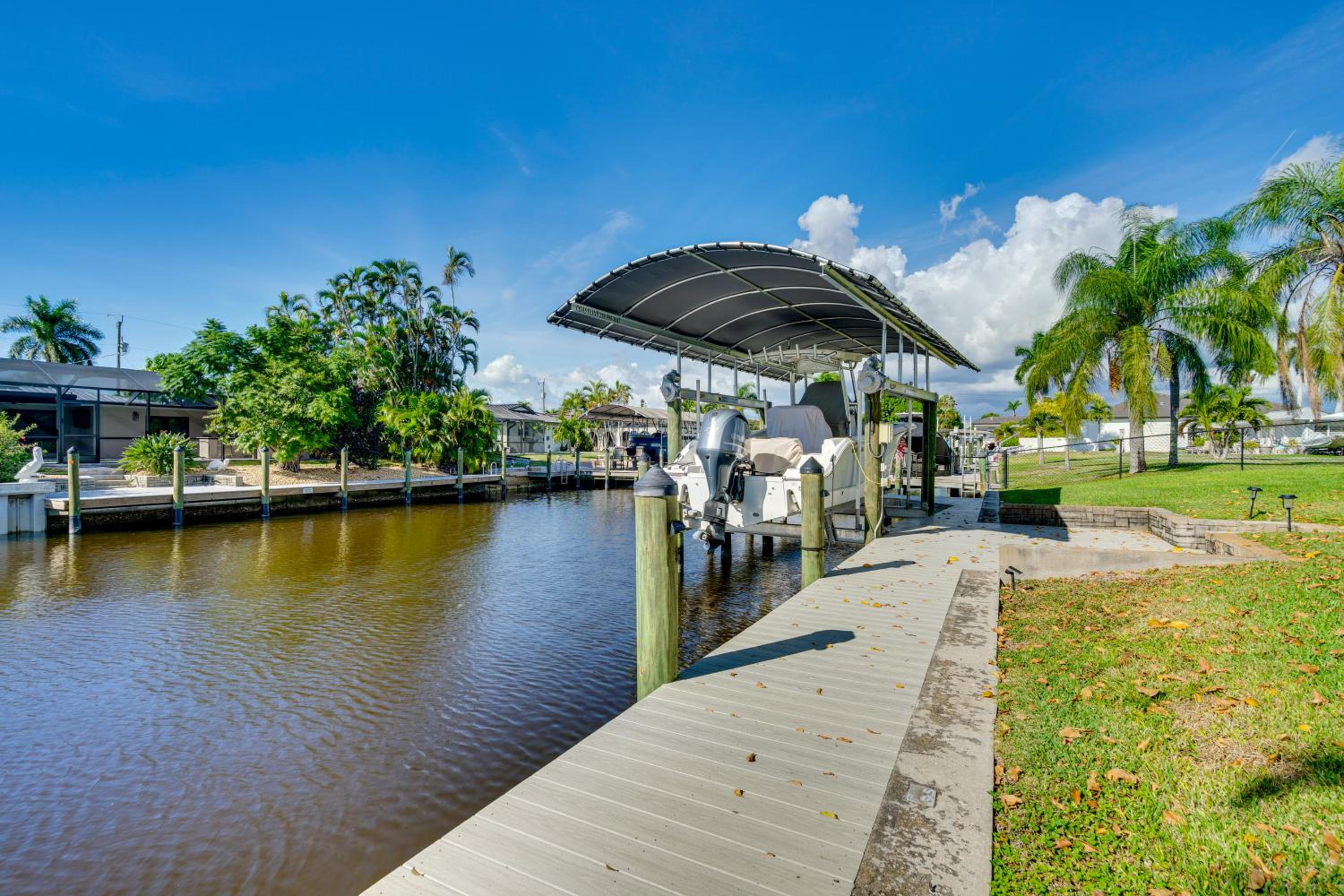 2 Mi to Marina and Beach Cape Coral Home with Dock