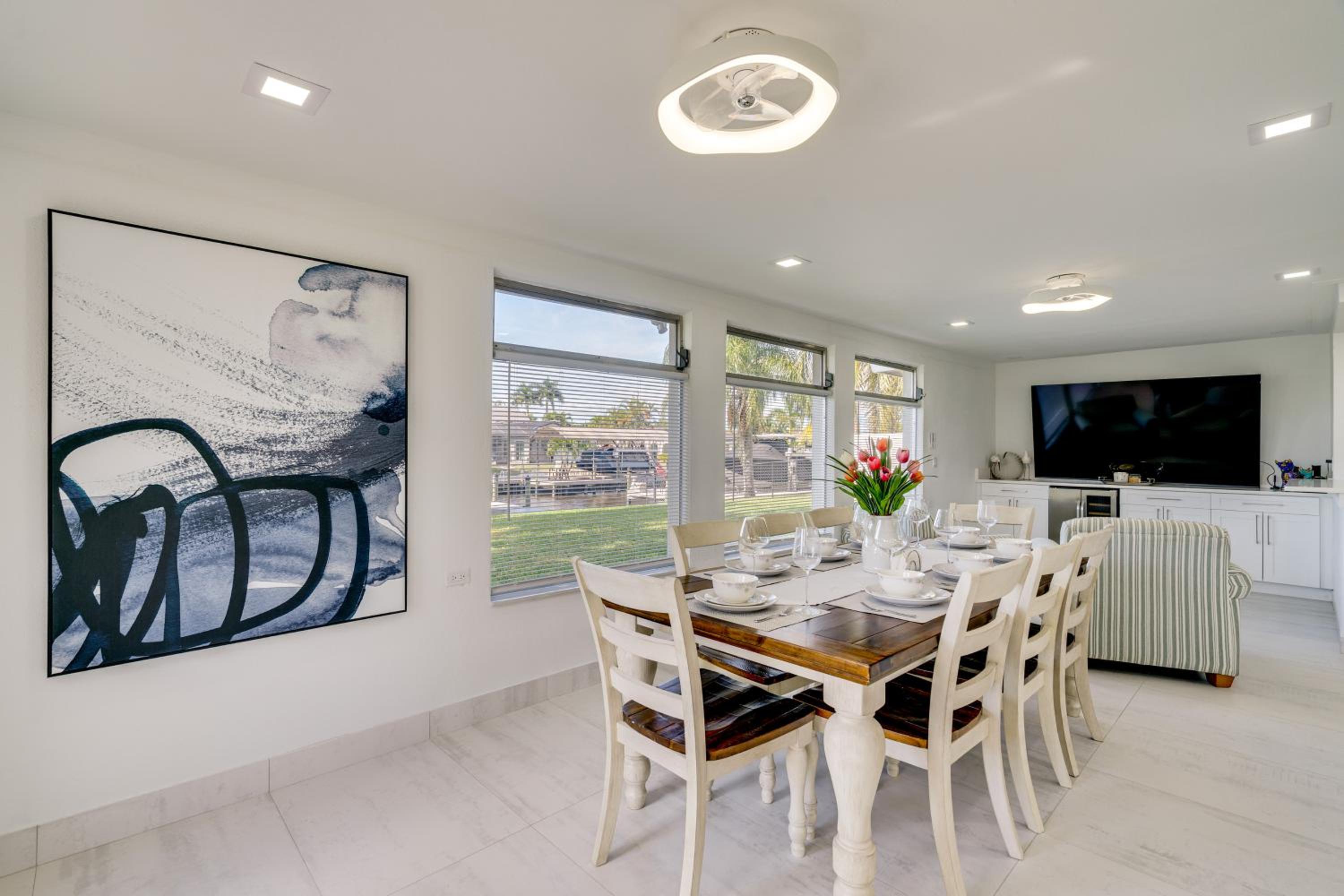 2 Mi to Marina and Beach Cape Coral Home with Dock
