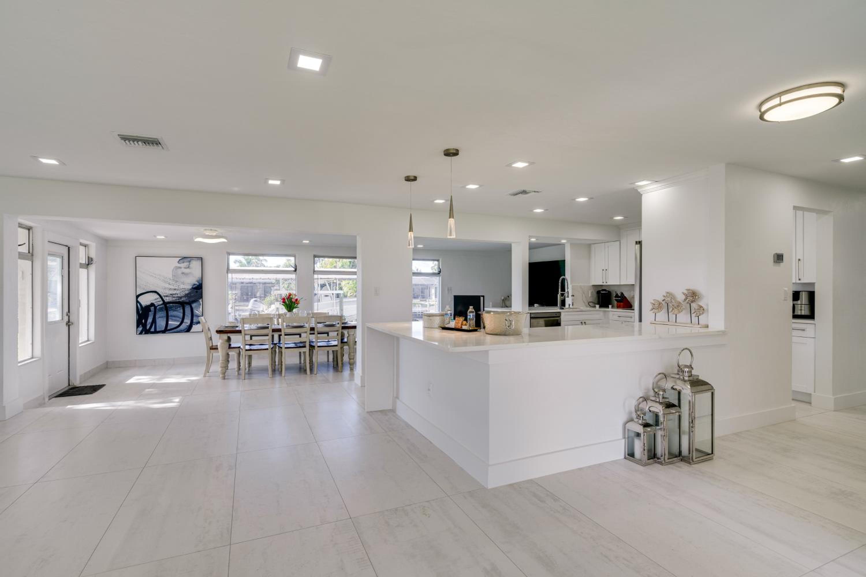 2 Mi to Marina and Beach Cape Coral Home with Dock