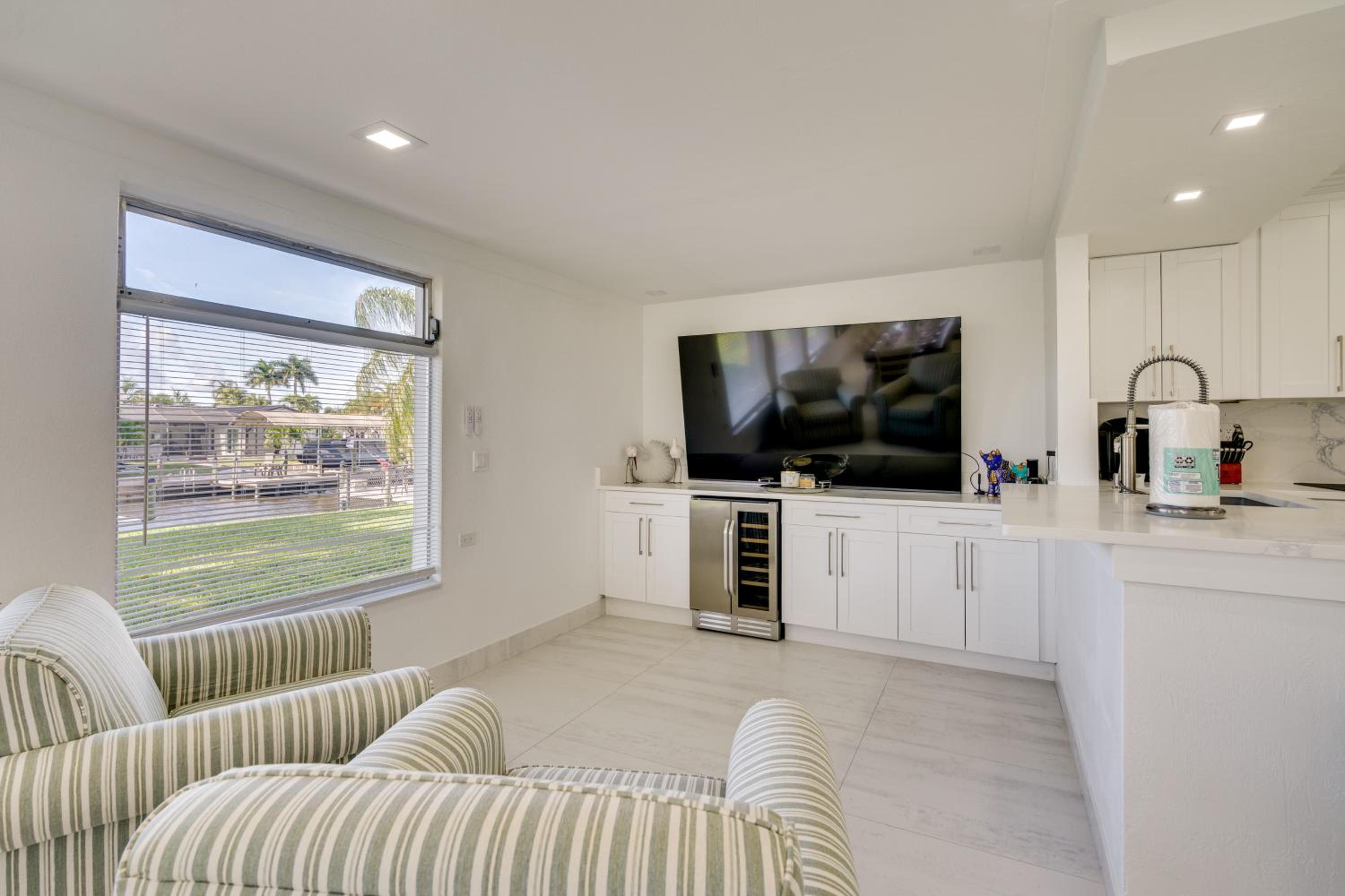 2 Mi to Marina and Beach Cape Coral Home with Dock