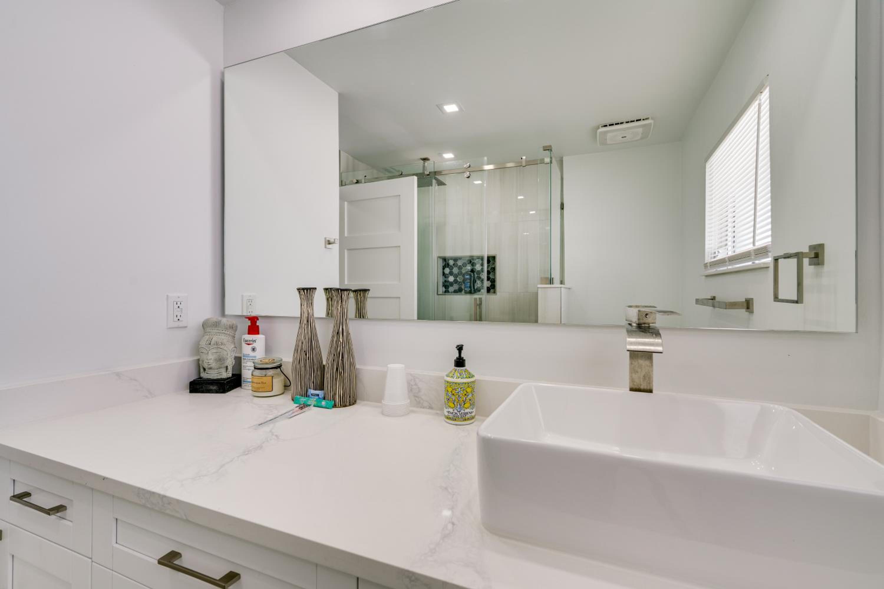 2 Mi to Marina and Beach Cape Coral Home with Dock