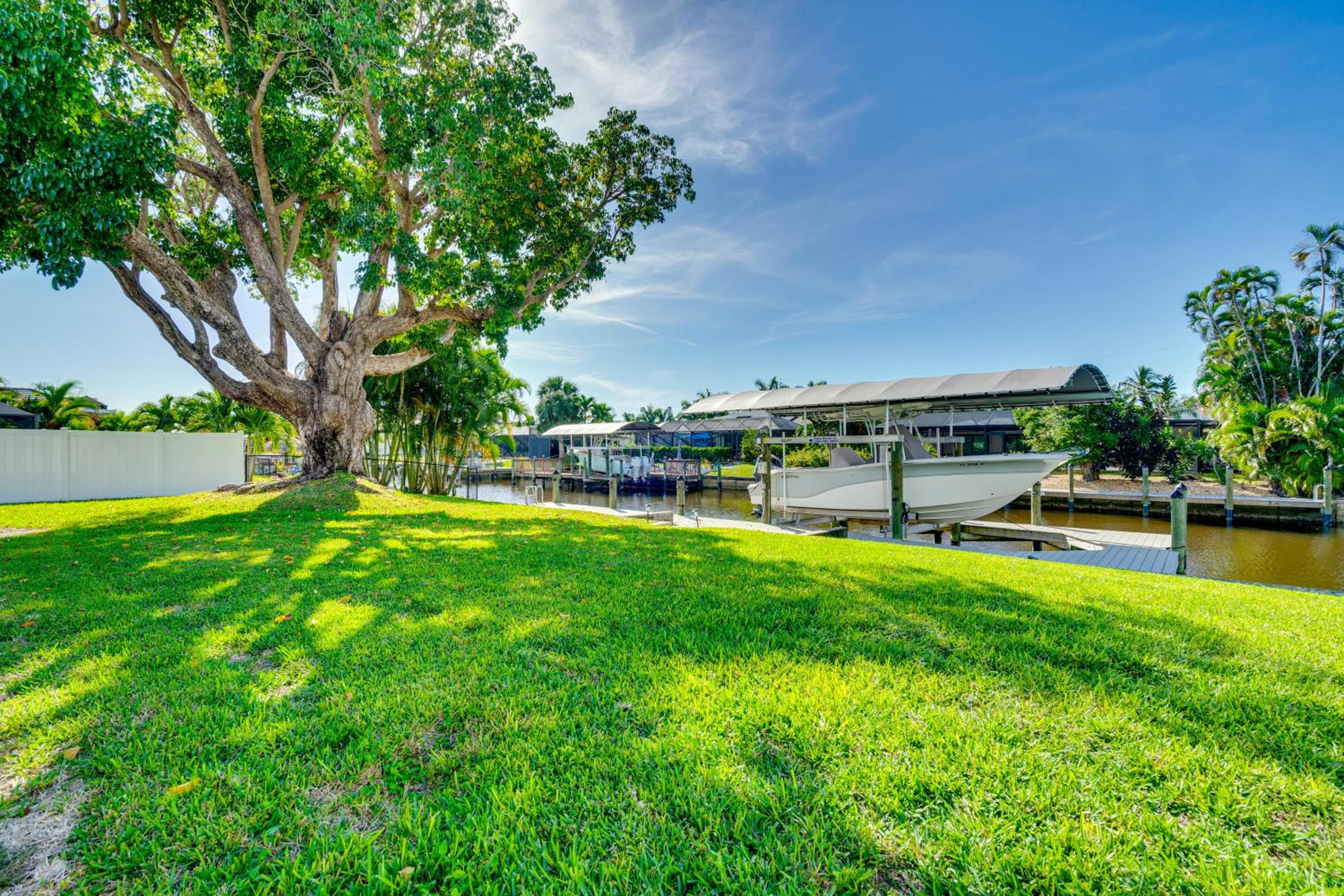 2 Mi to Marina and Beach Cape Coral Home with Dock