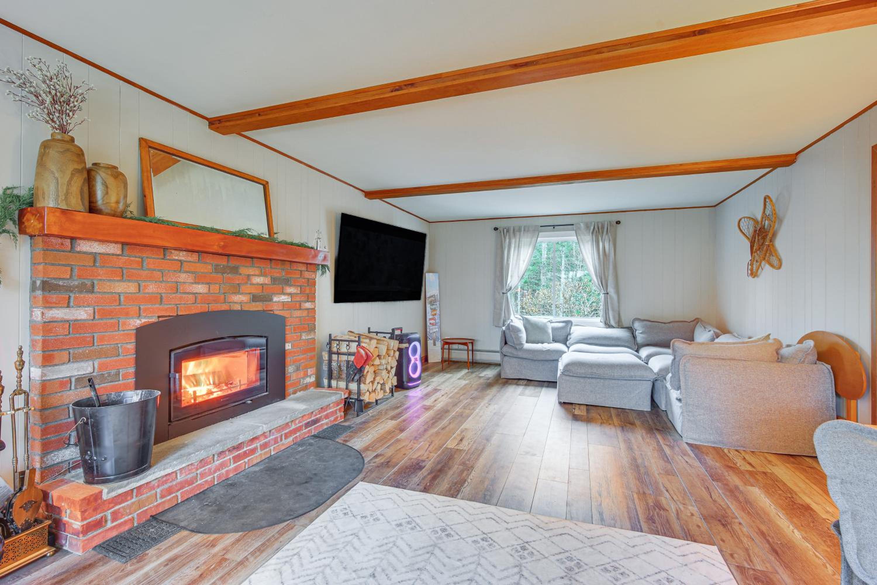 Bromley Mtn Outdoor Hub! Family Gem with Game Room