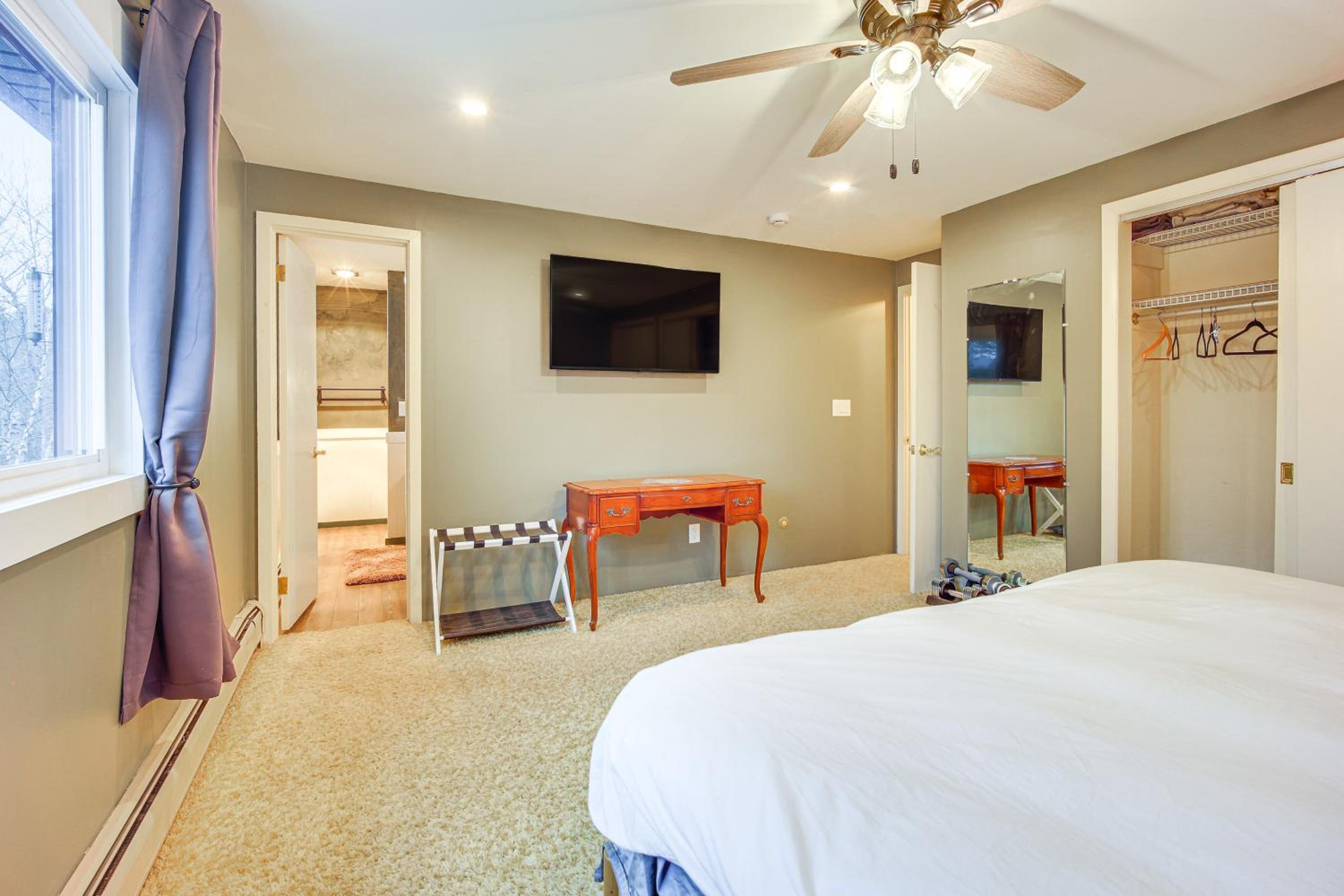 Bromley Mtn Outdoor Hub! Family Gem with Game Room