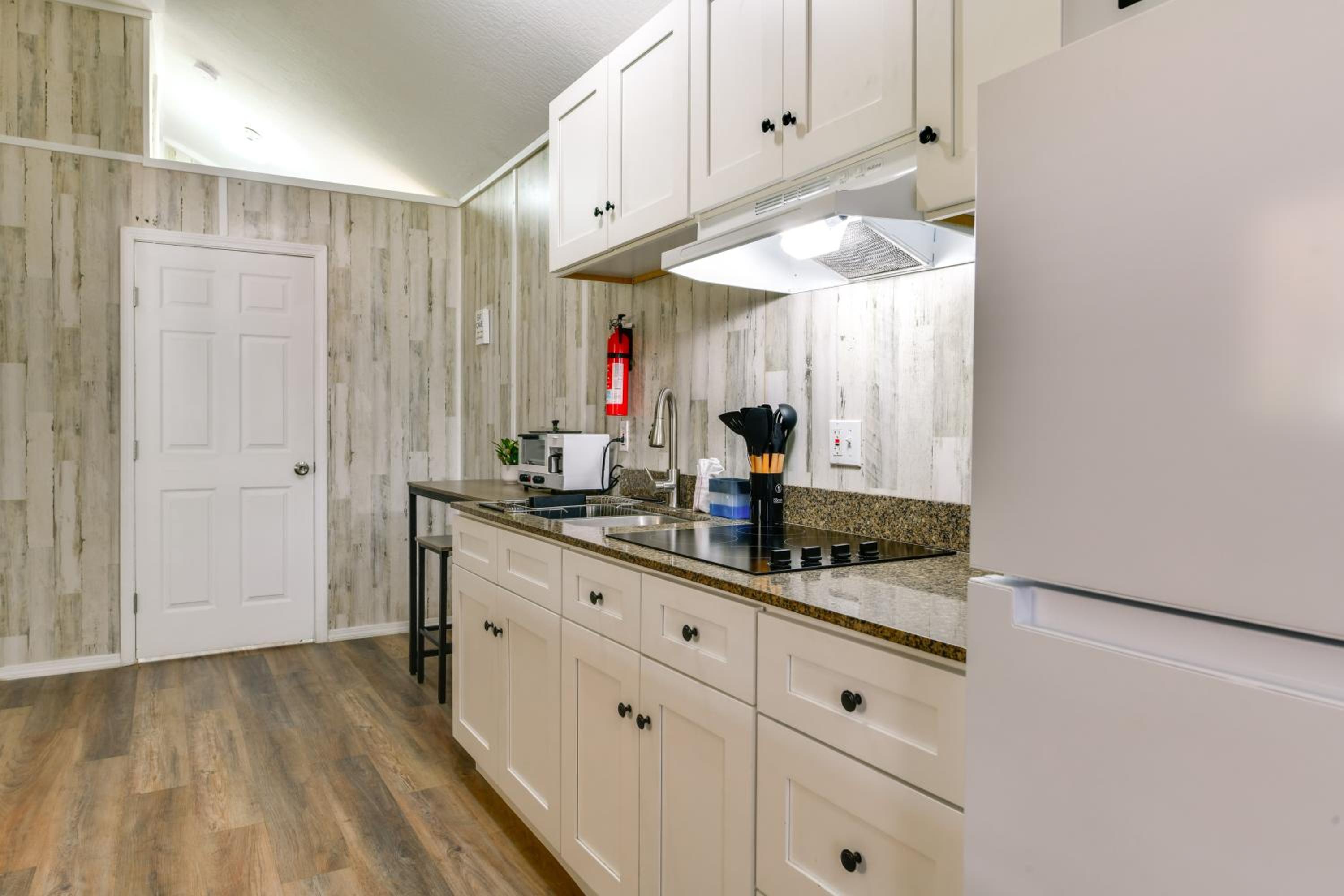Pet-Friendly Picayune Tiny Home 4 Mi to Dtwn!