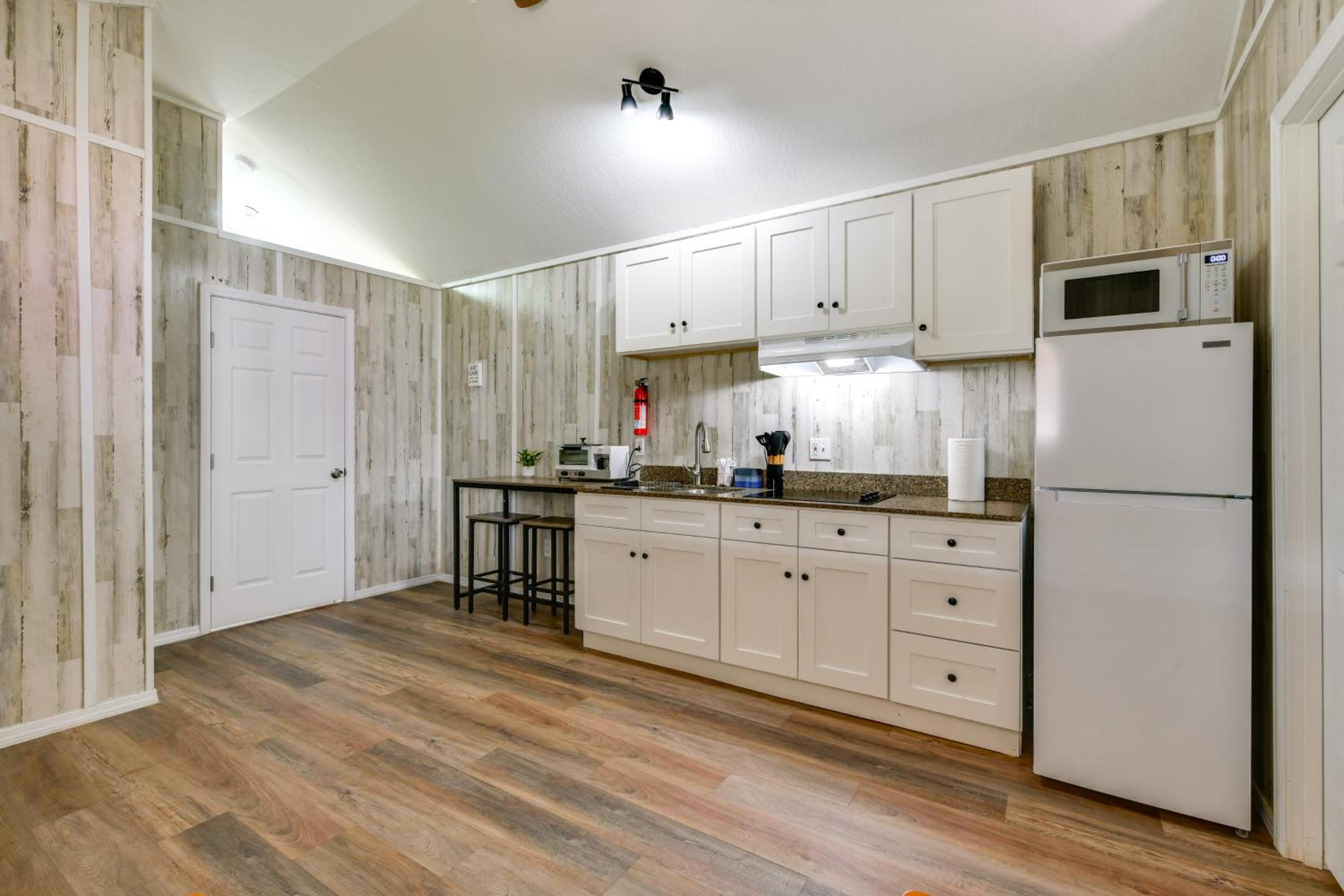 Pet-Friendly Picayune Tiny Home 4 Mi to Dtwn!