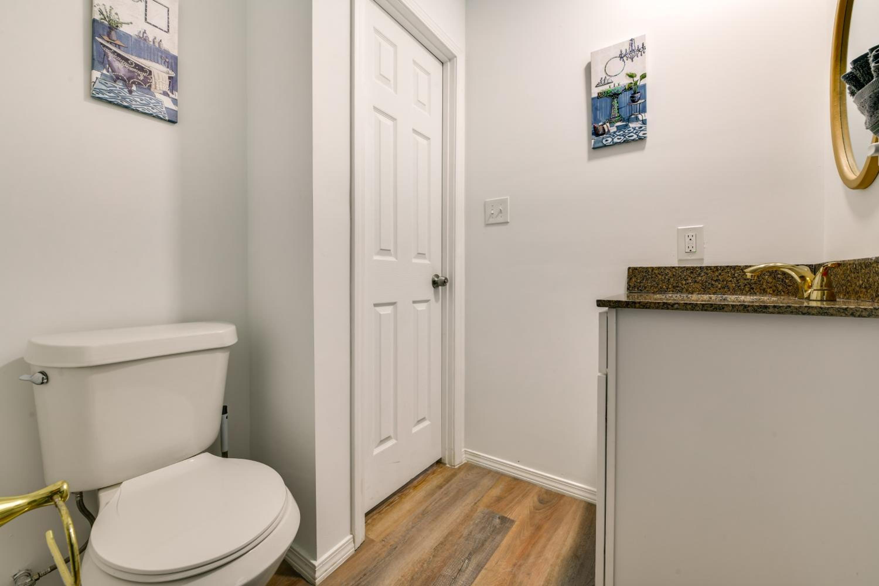 Pet-Friendly Picayune Tiny Home 4 Mi to Dtwn!