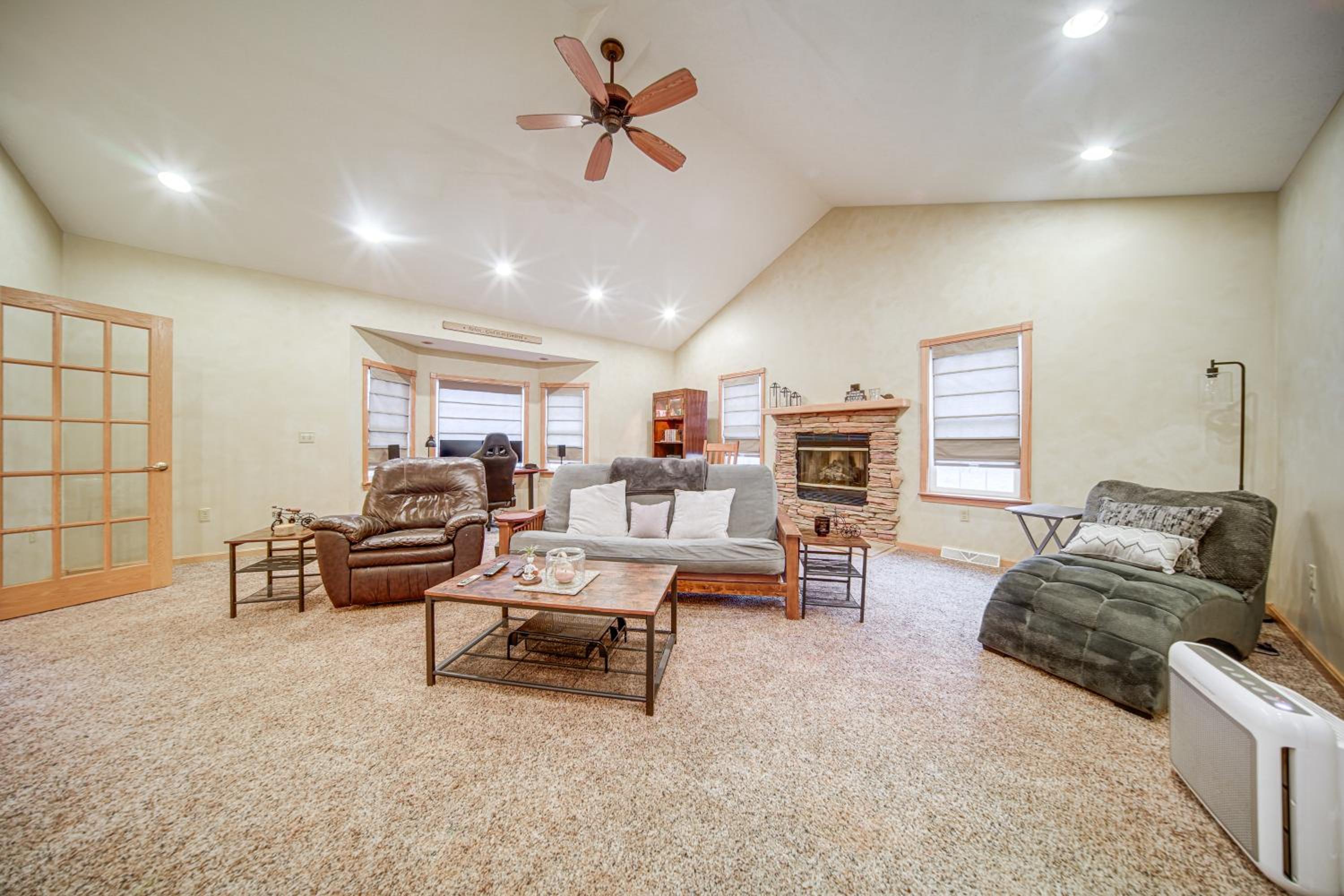 Family and Pet Friendly! 7-Acre Escape in Jefferson