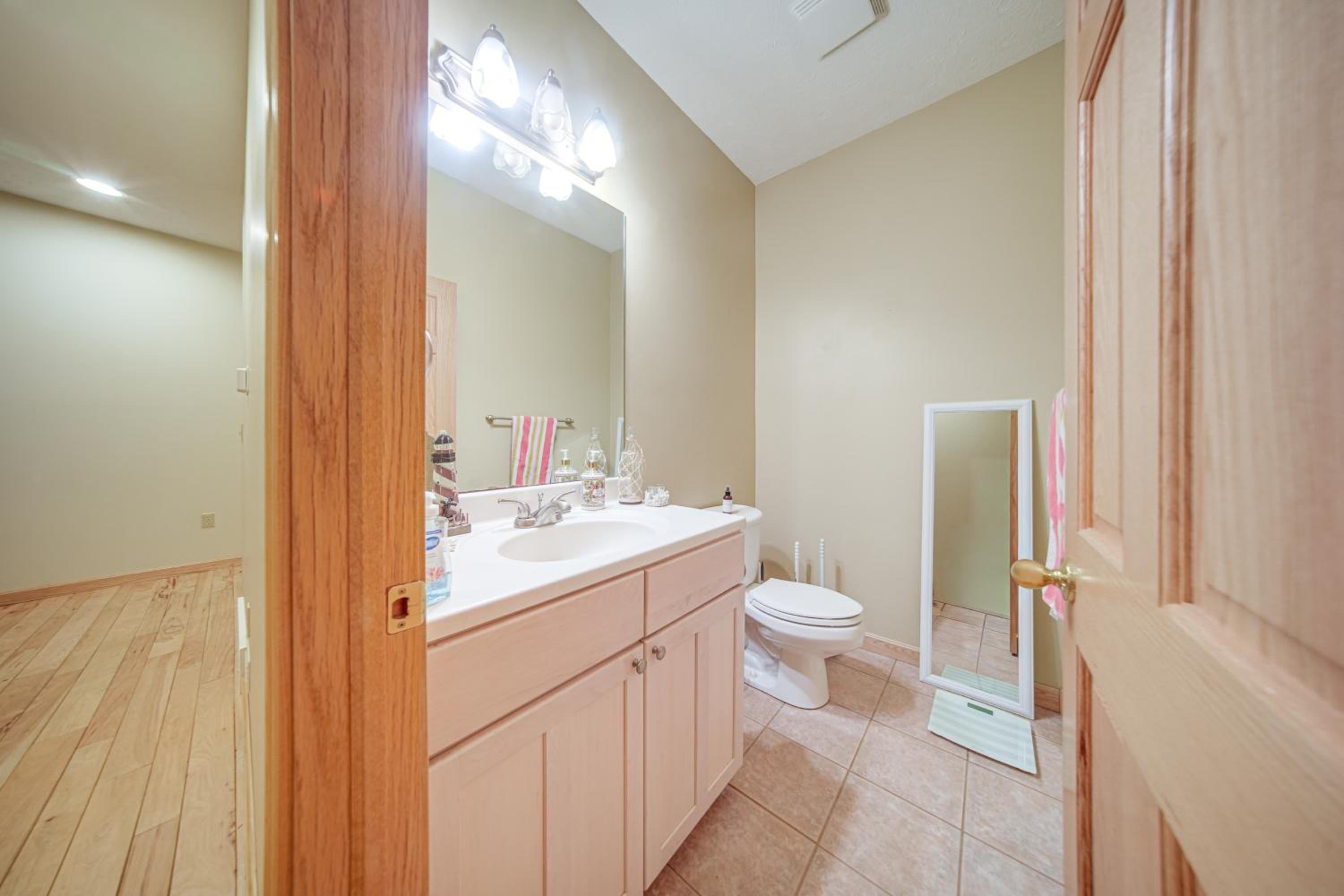 Family and Pet Friendly! 7-Acre Escape in Jefferson