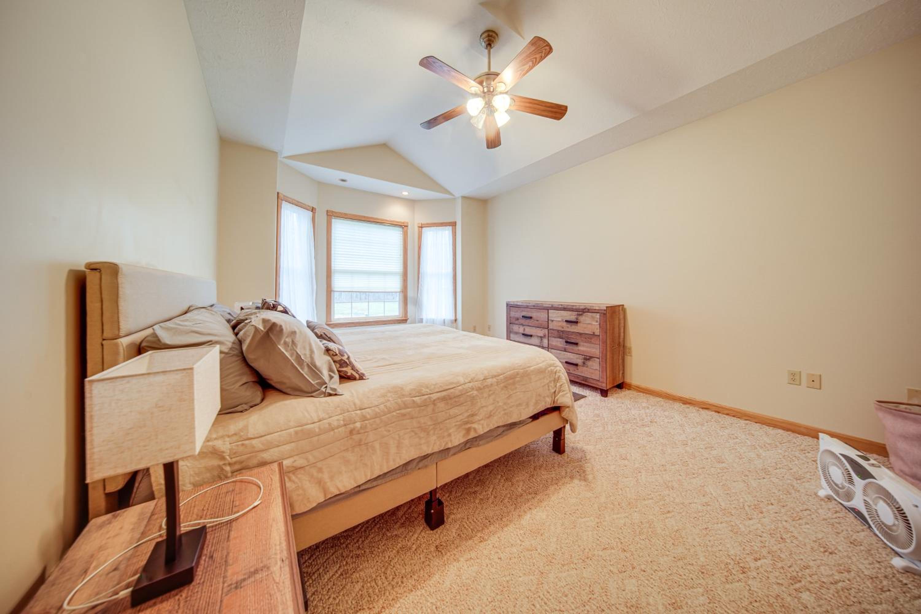 Family and Pet Friendly! 7-Acre Escape in Jefferson