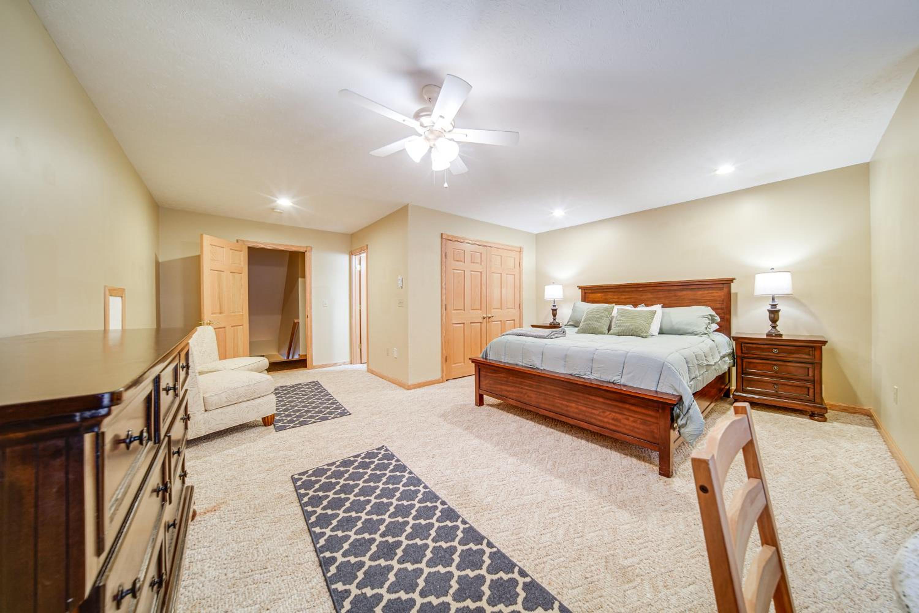 Family and Pet Friendly! 7-Acre Escape in Jefferson