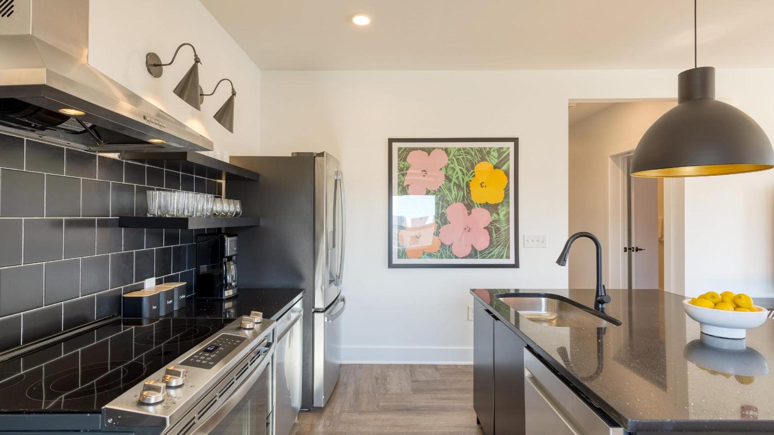 The Carter by AvantStay 2nd Floor Sleeps 48