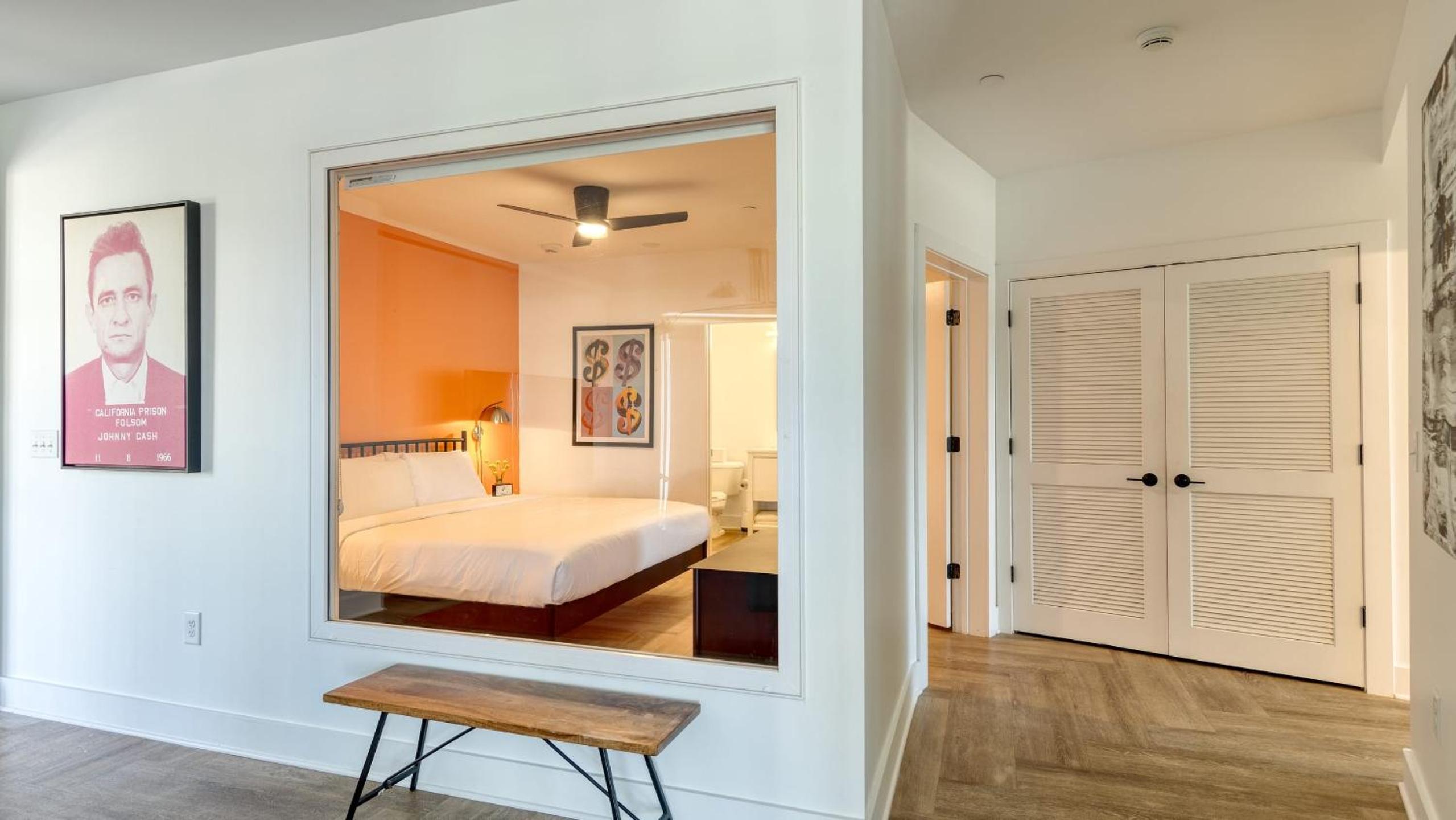 The Carter by AvantStay 2nd Floor Sleeps 48