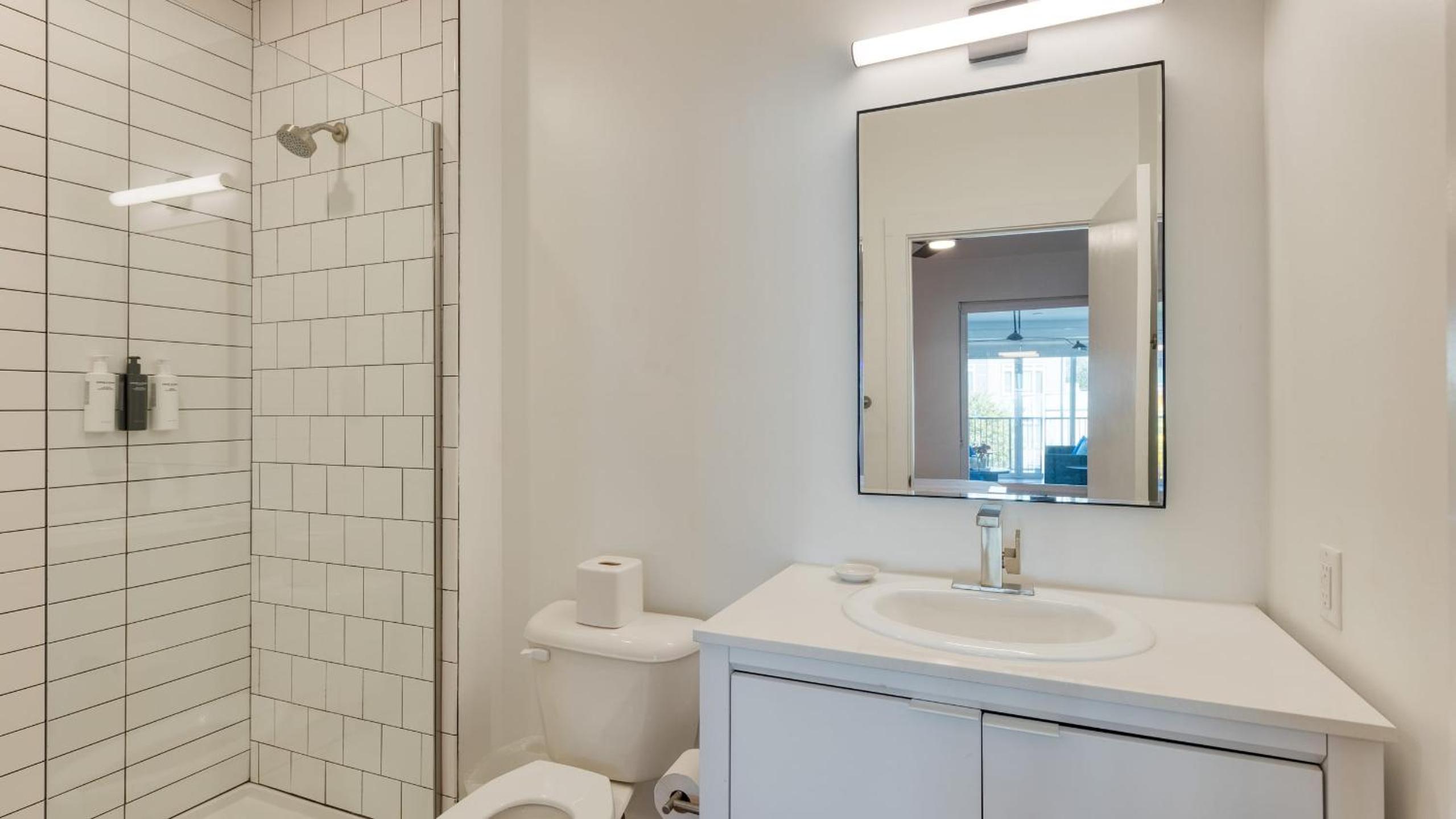 The Carter by AvantStay 2nd Floor Sleeps 48