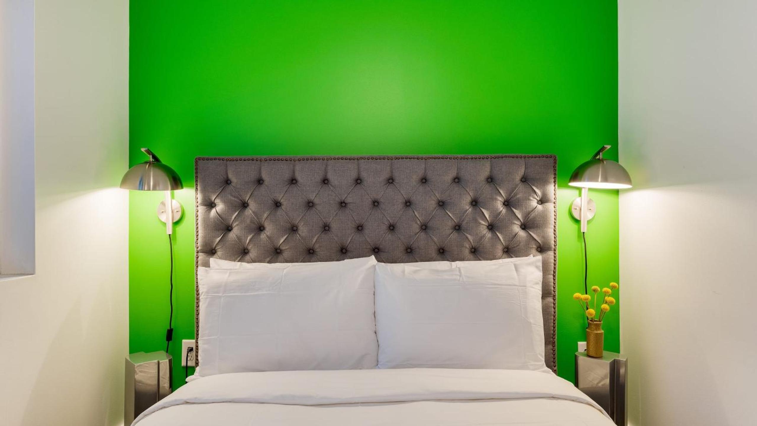 The Carter by AvantStay 2nd Floor Sleeps 48