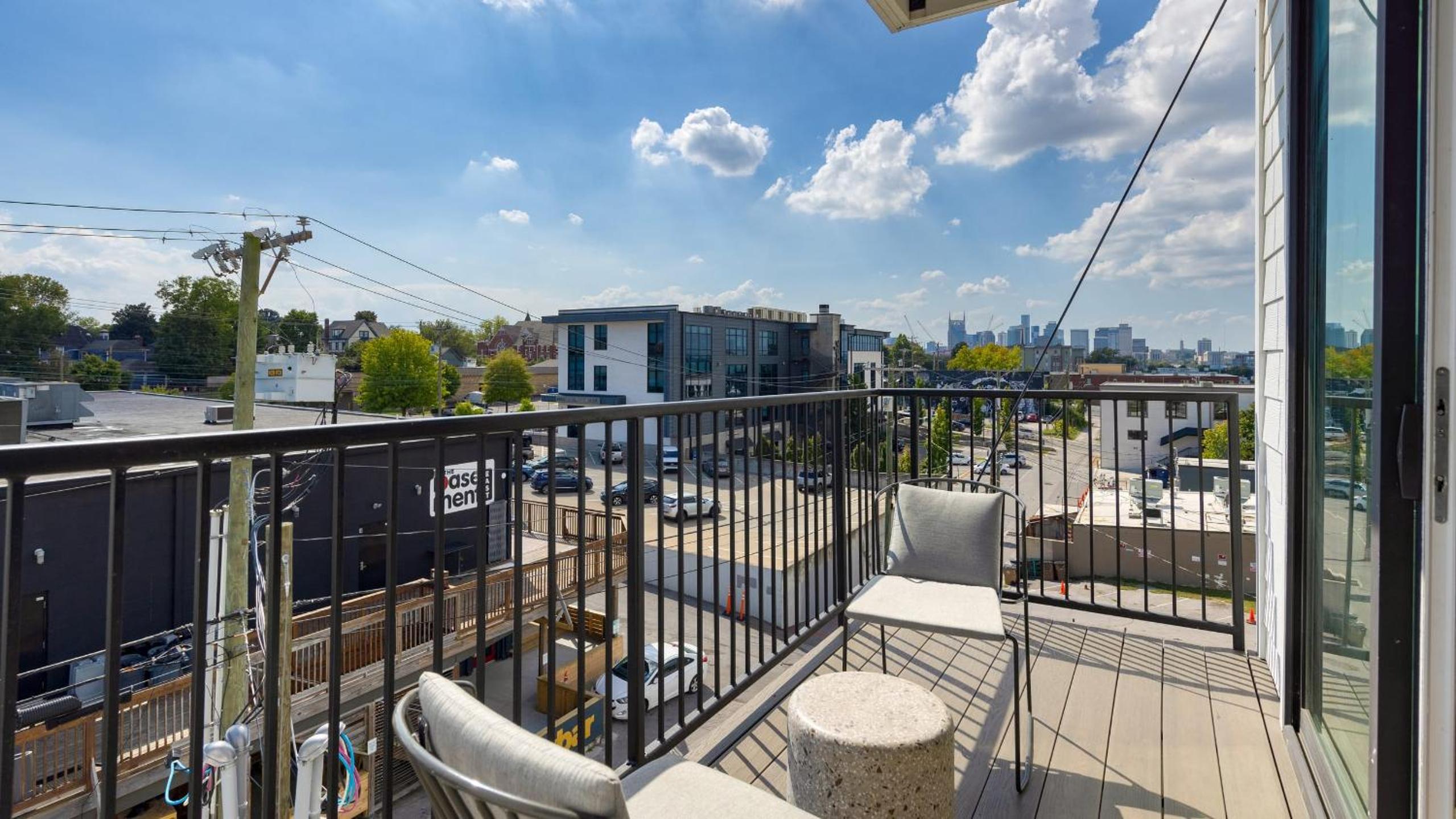 The Carter by AvantStay 2nd Floor Sleeps 48