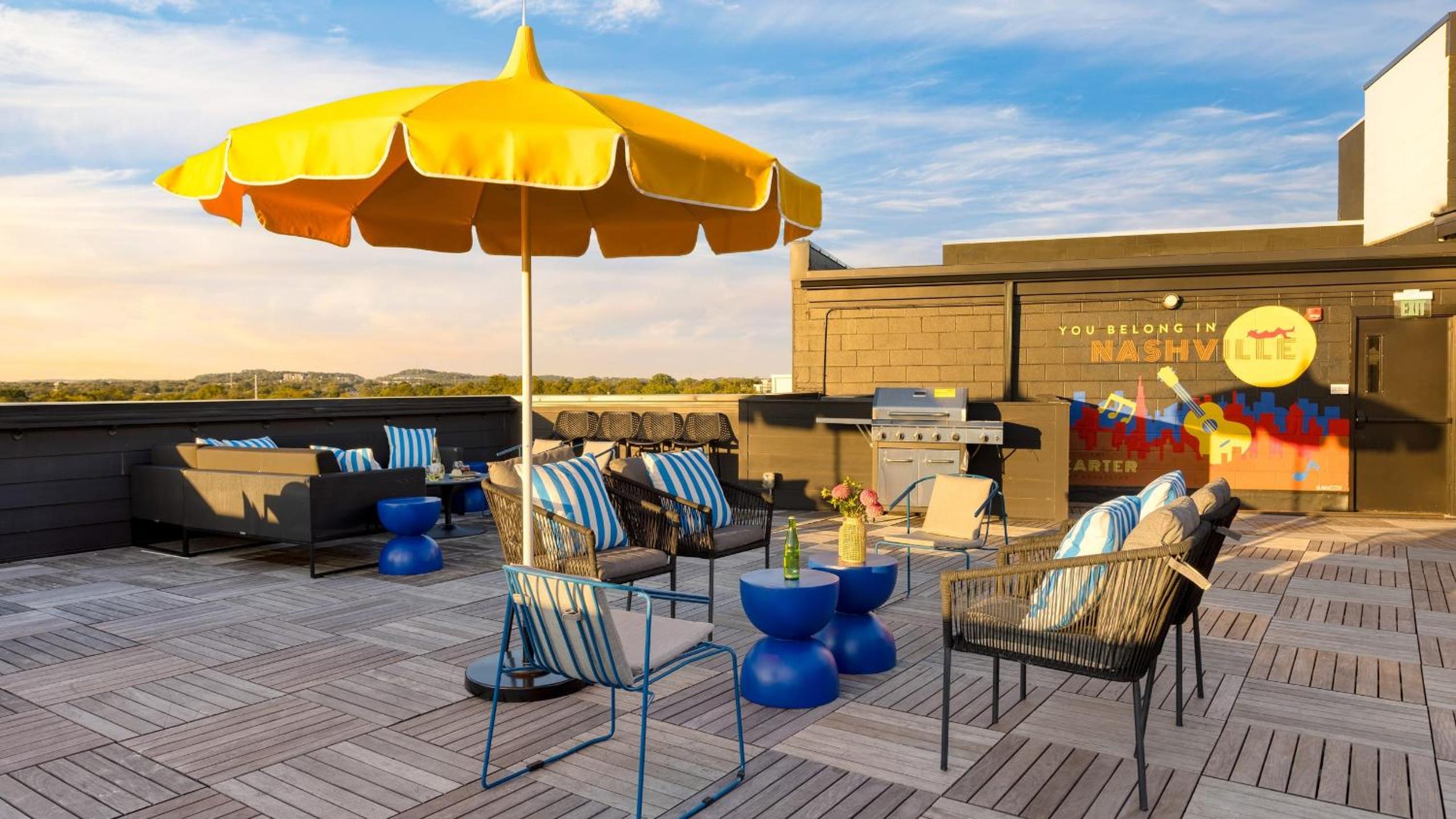 The Carter by AvantStay 2nd Floor Sleeps 48