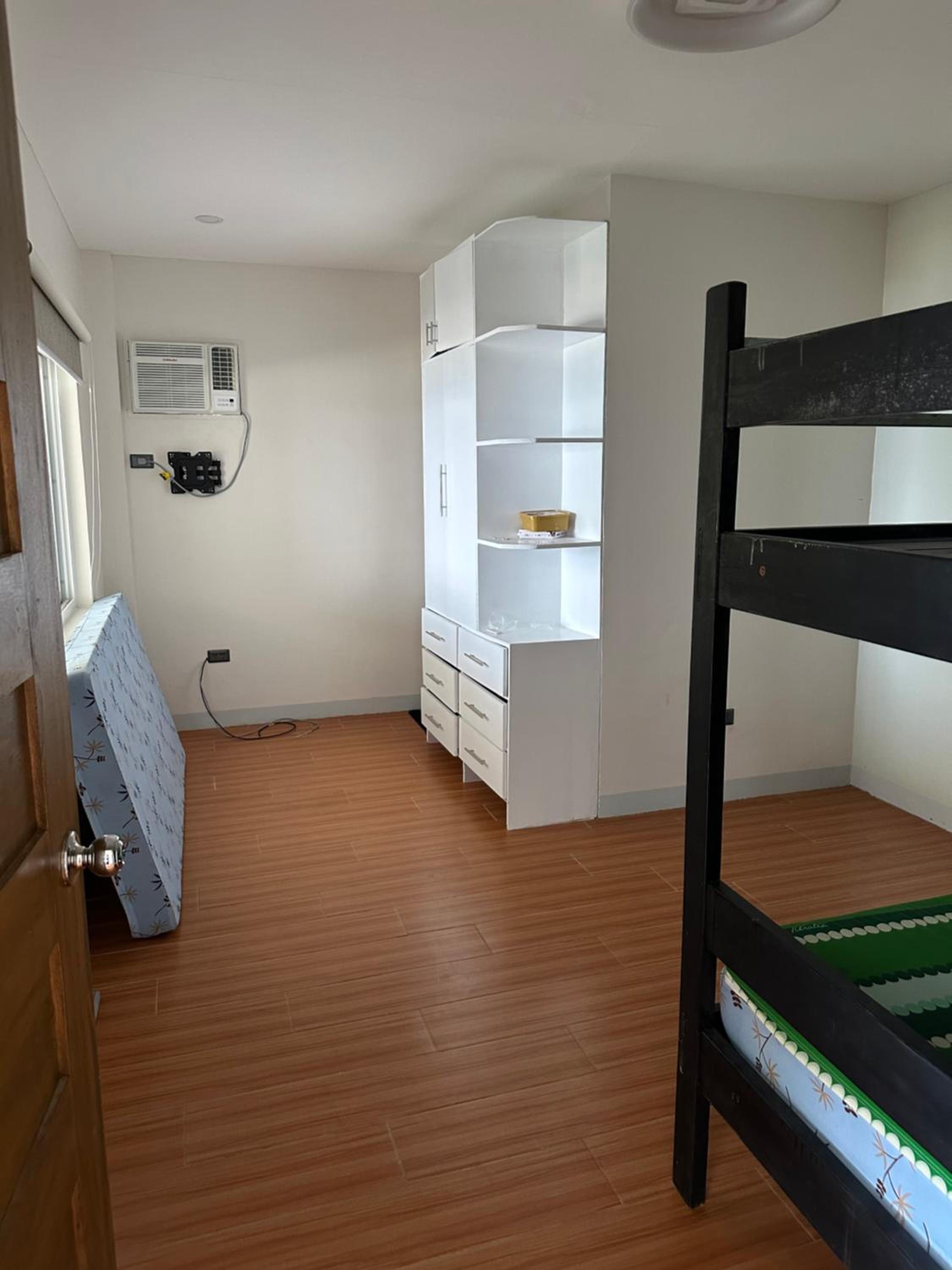 Bateria Seaside Lodge