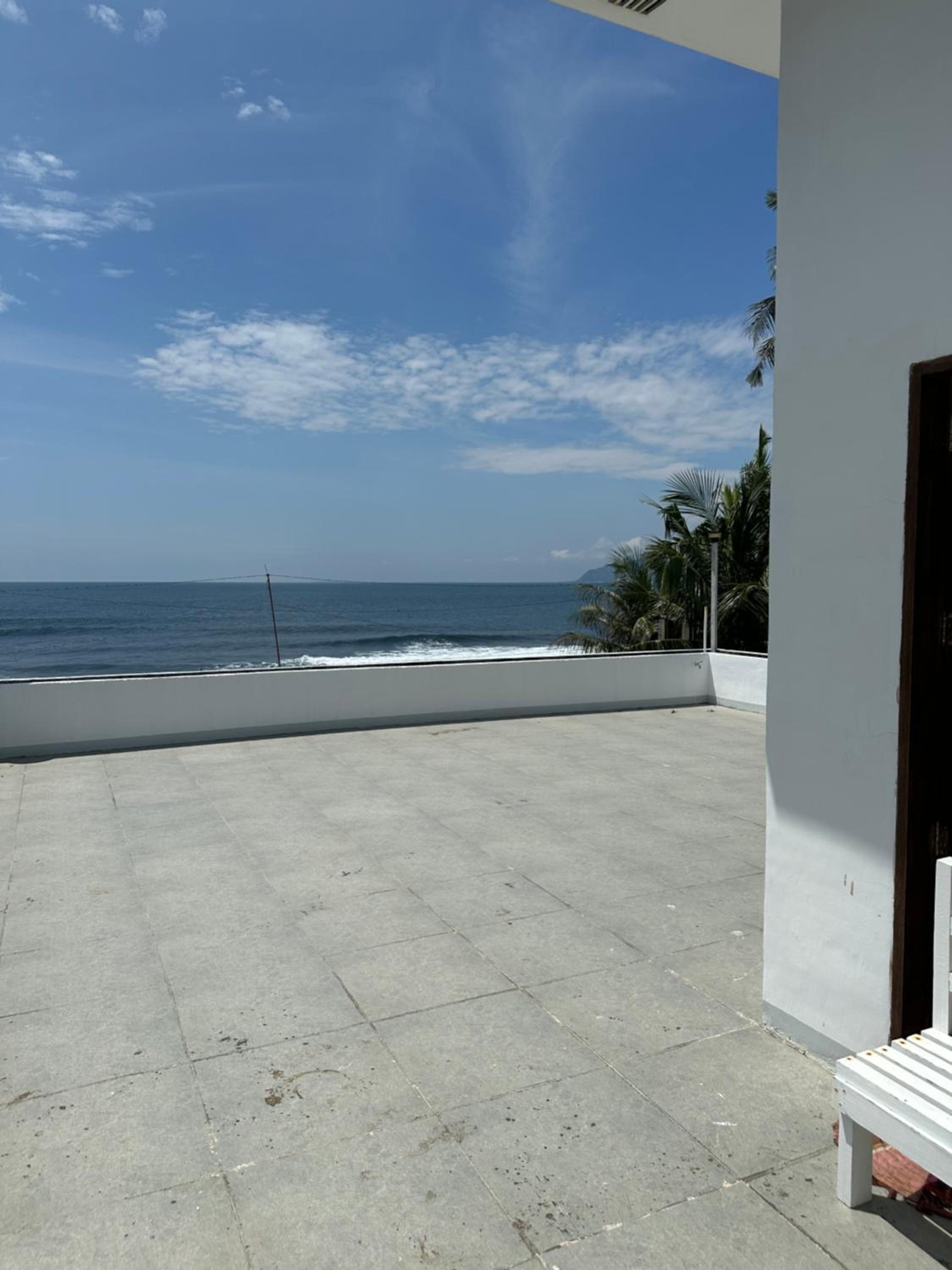 Bateria Seaside Lodge
