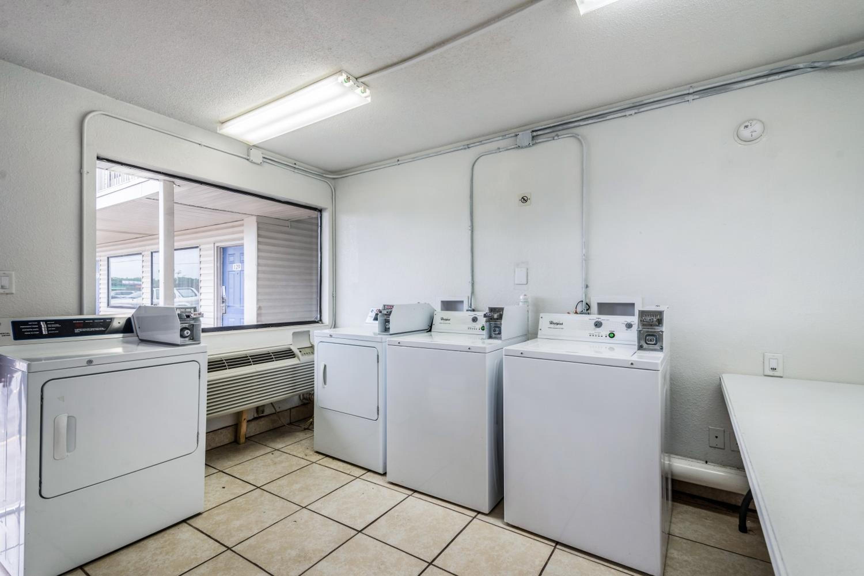 Oxford Vacations - Motel 6-Anniston, AL - Property Image 7