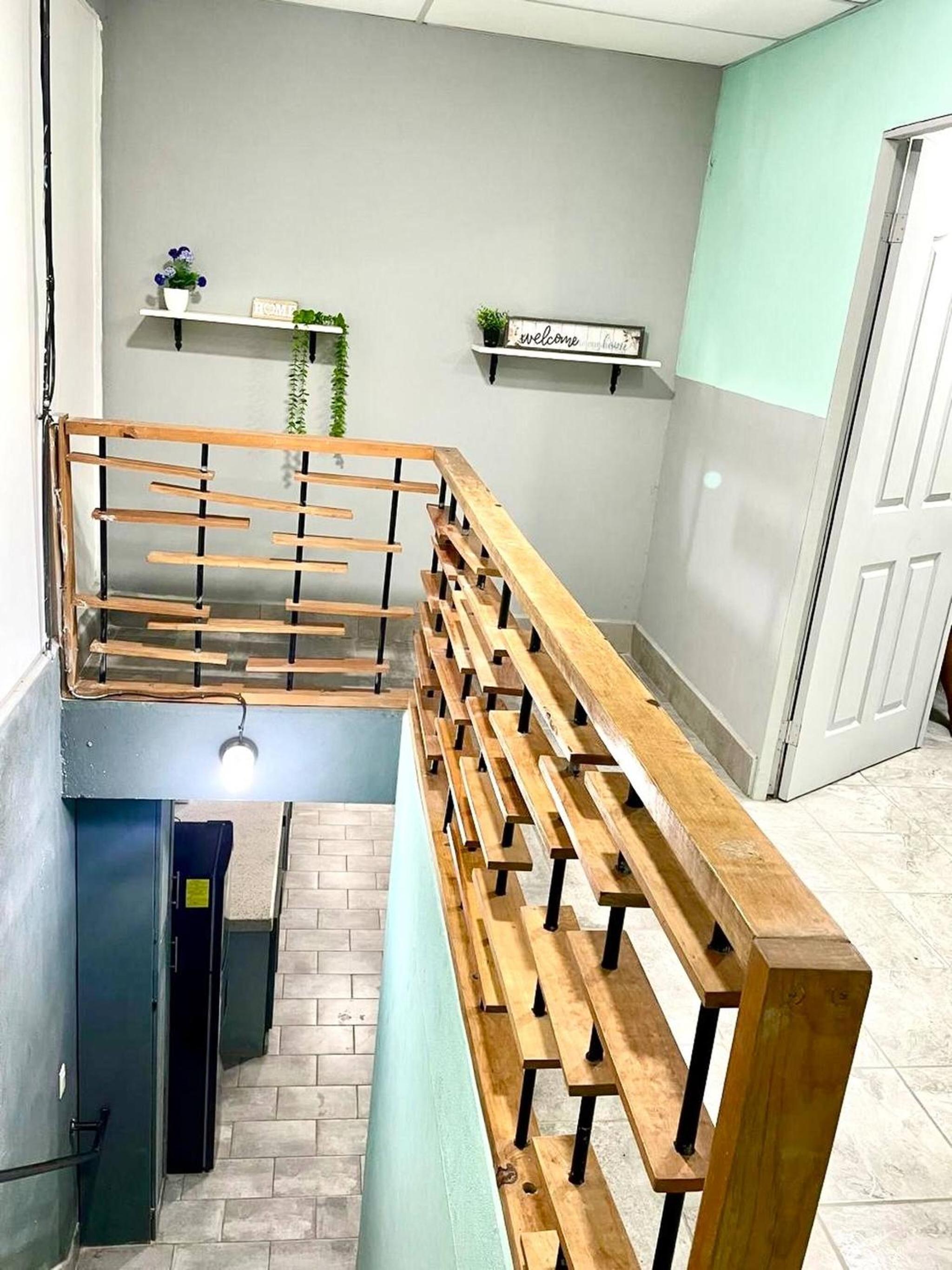Peaceful Morales Getaway with 3 Spacious Bedrooms