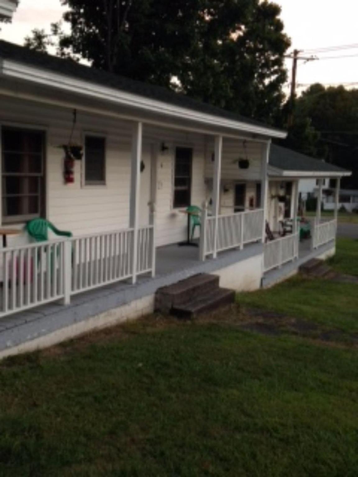 Hillside Motel