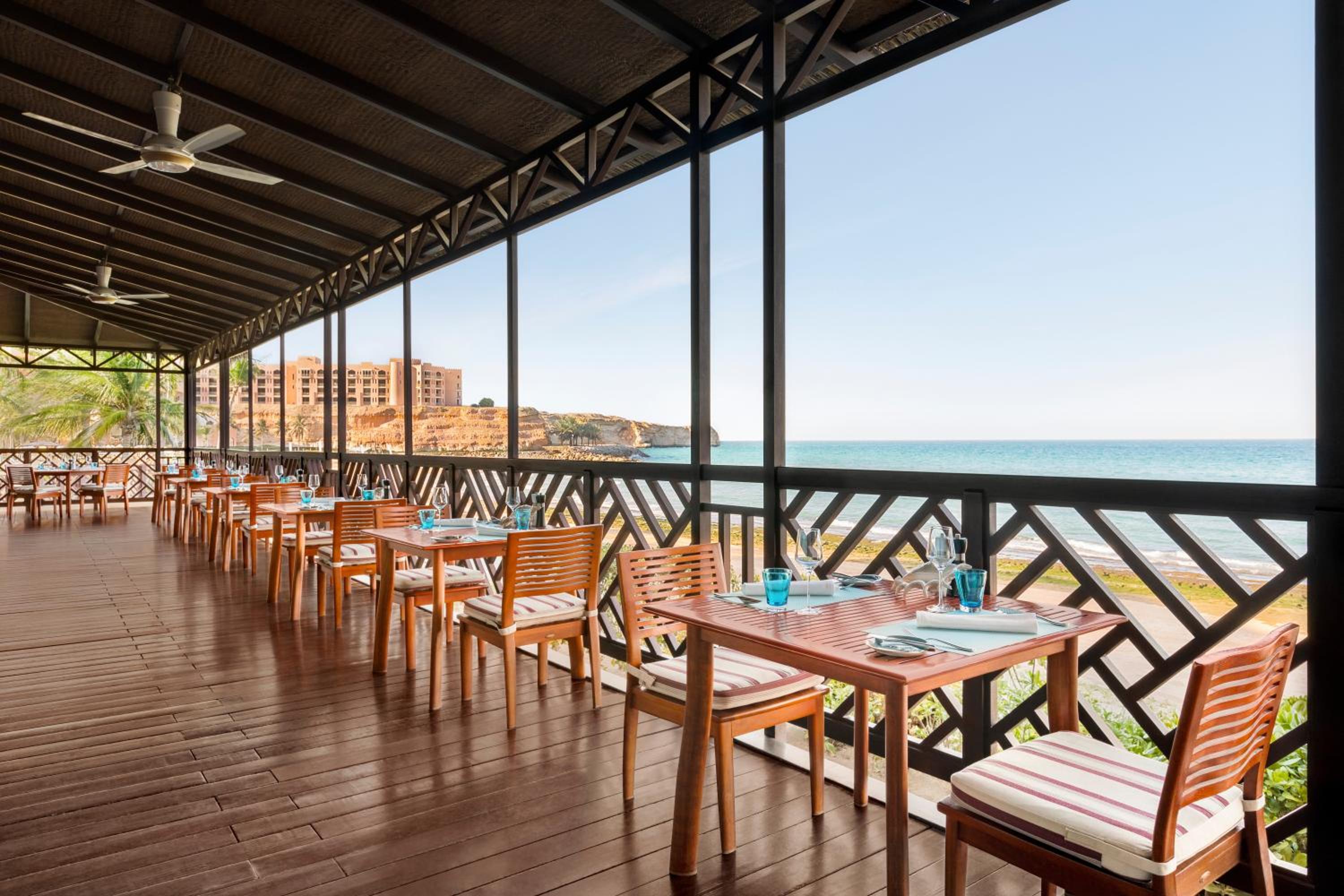 DoubleTree By Hilton Muscat Al Waha