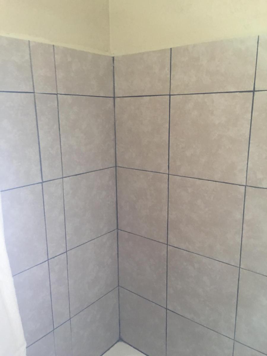 Marianna Vacations - Best Value Inn Motel Sandusky - Property Image 39