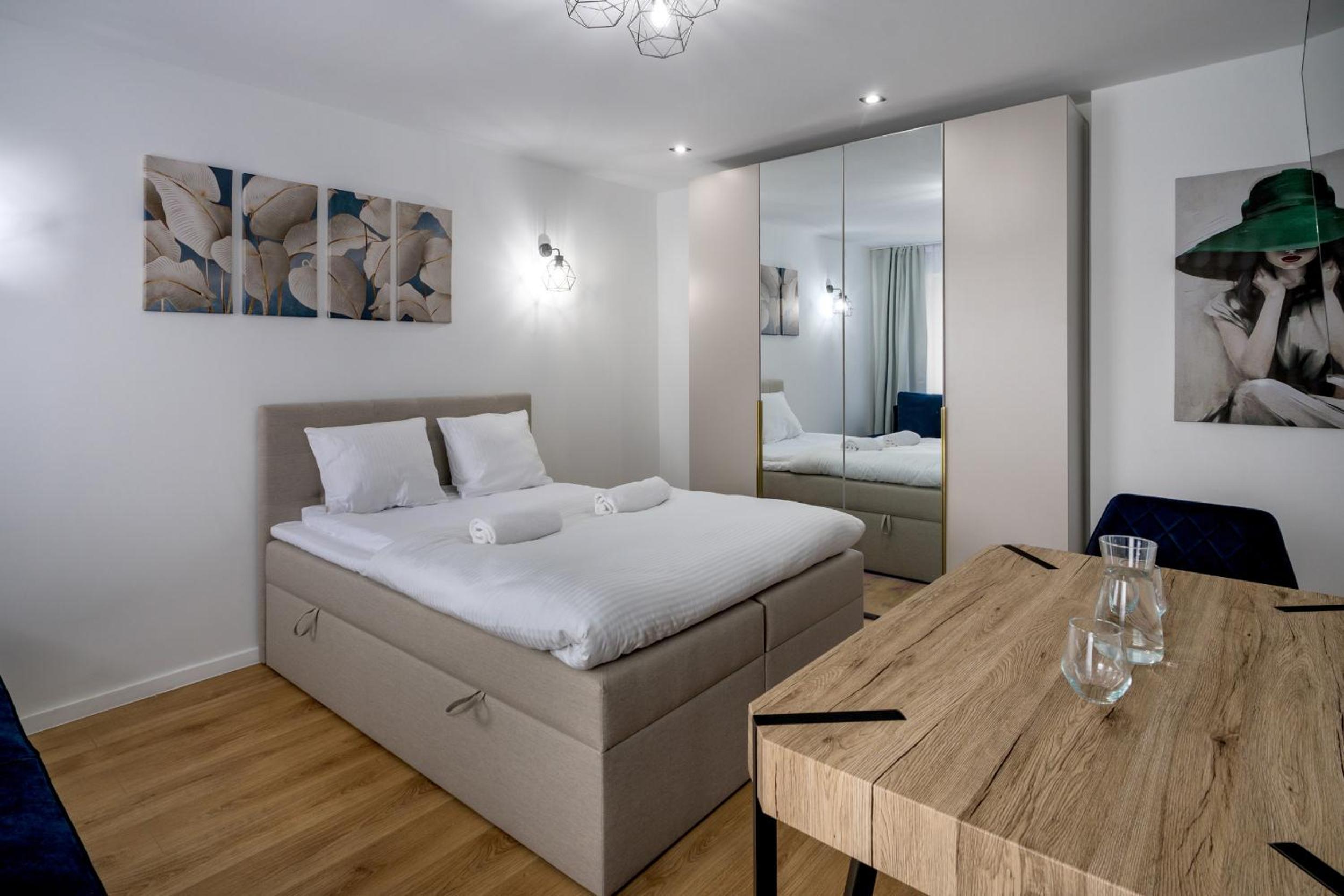 RentPlanet - Studio Oleśnicka