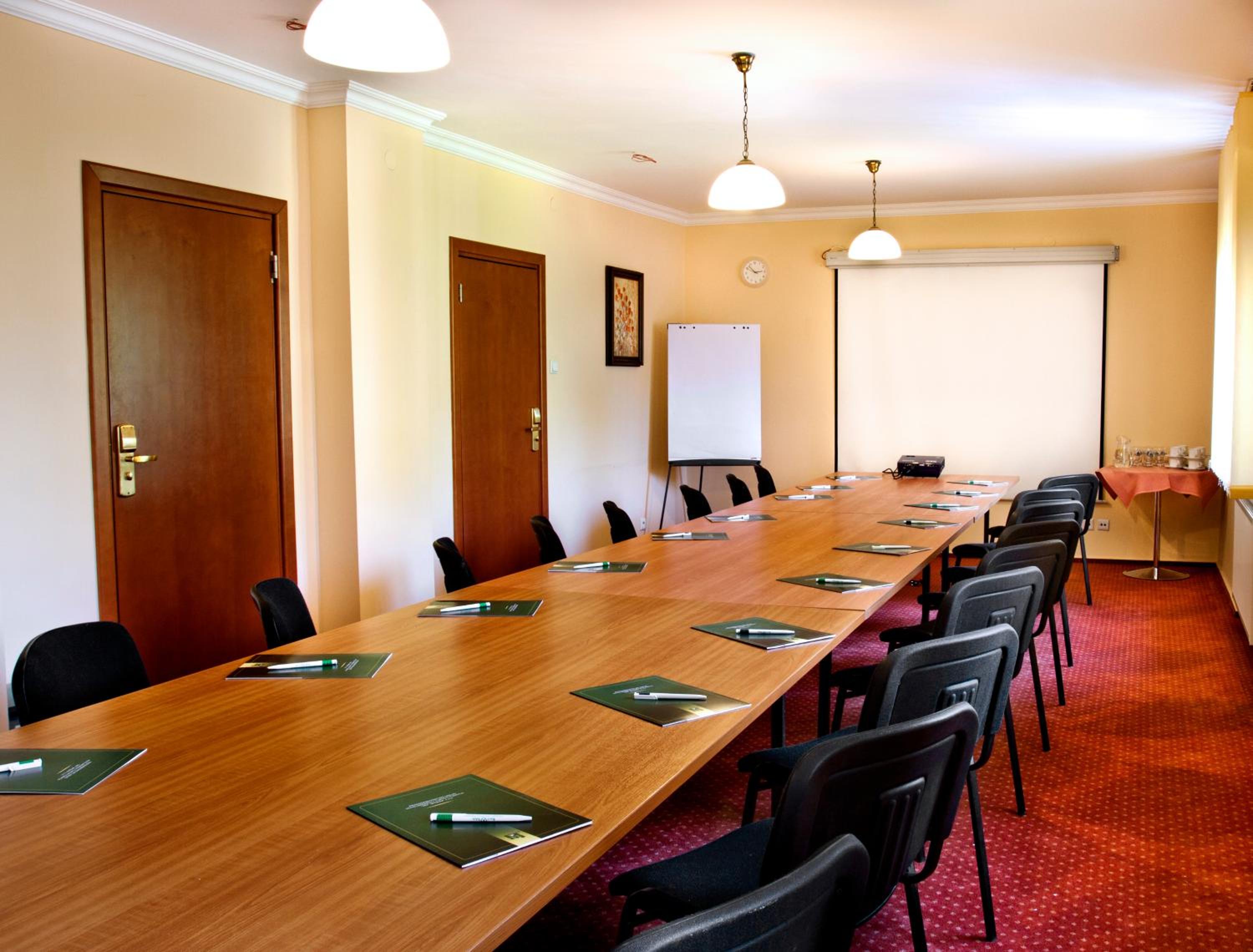 meeting & event spaces