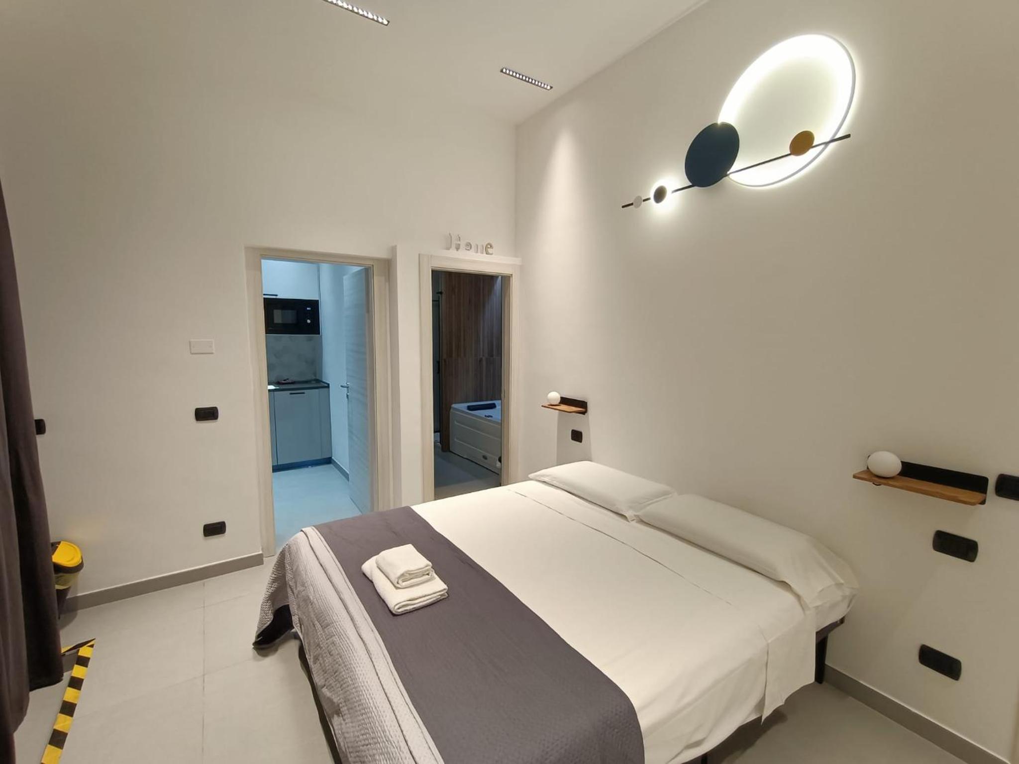 World Wide Bed Termini