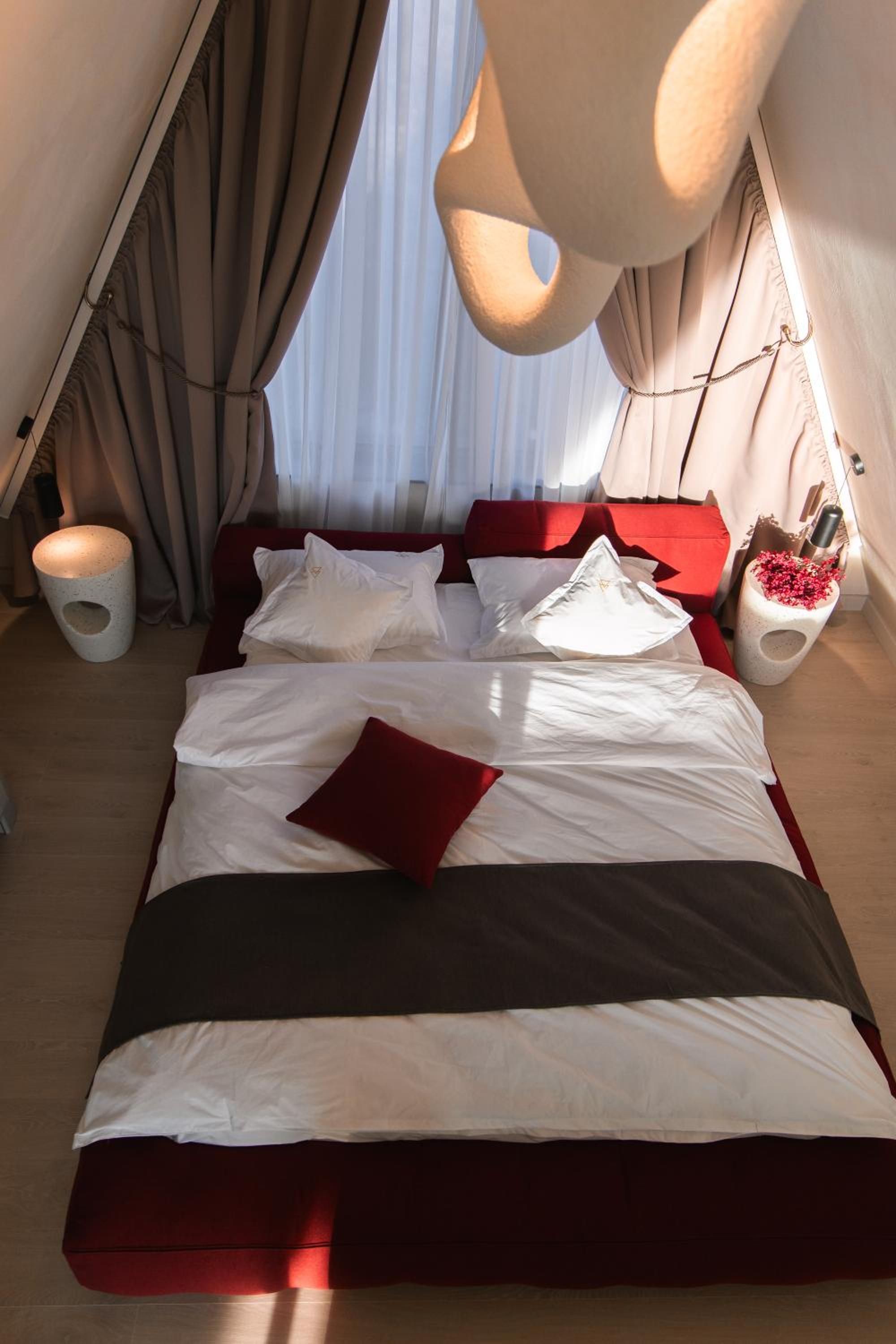 Twin Vista A-Frame Cabins